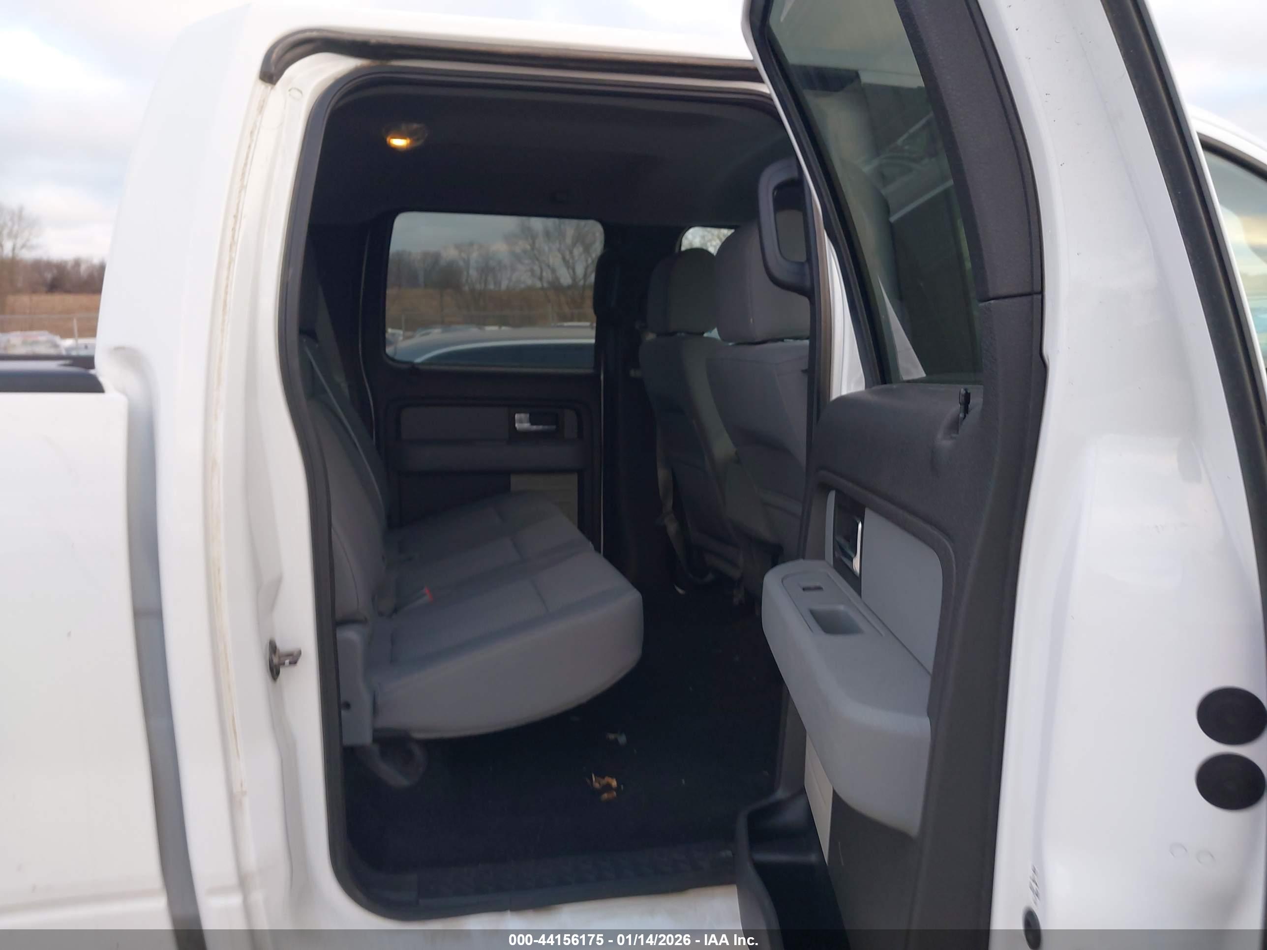 FORD F-150 image 8