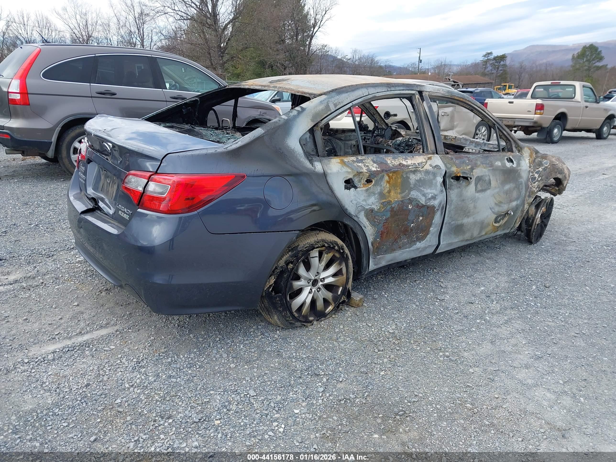 SUBARU LEGACY image 4