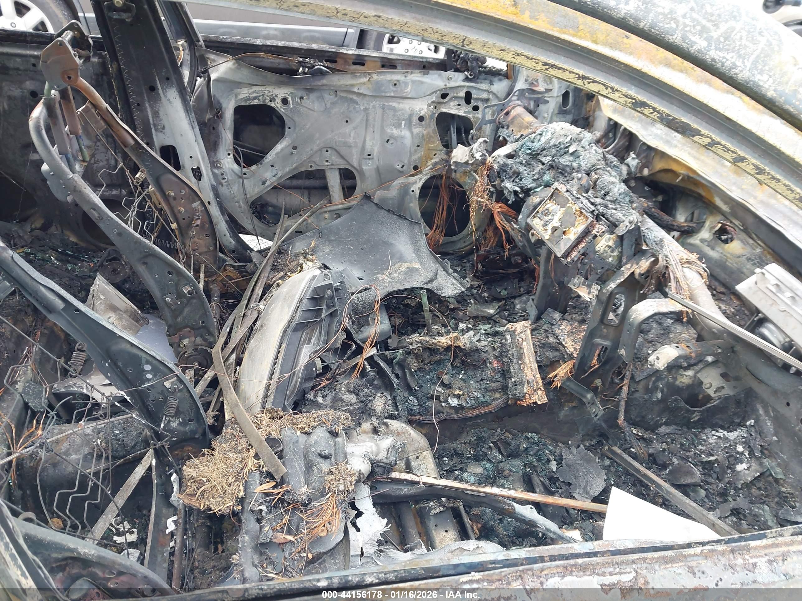 SUBARU LEGACY image 5