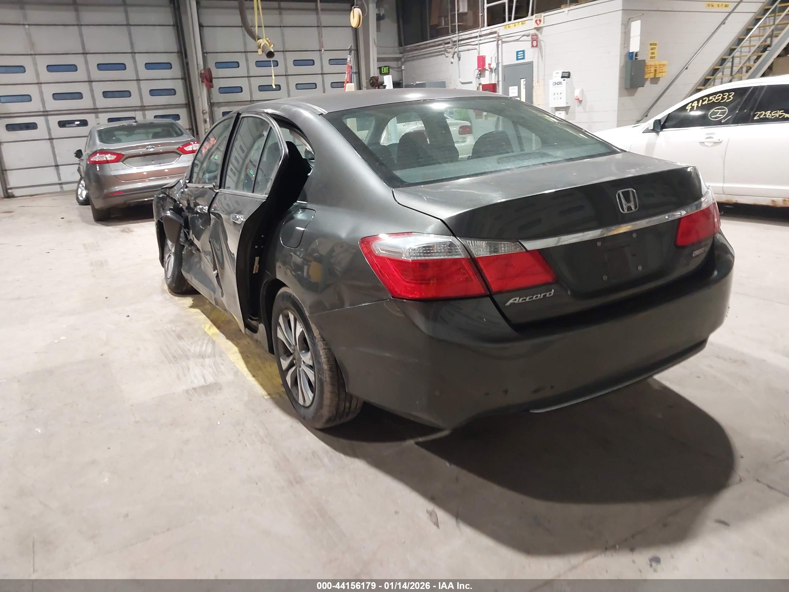 HONDA ACCORD image 3