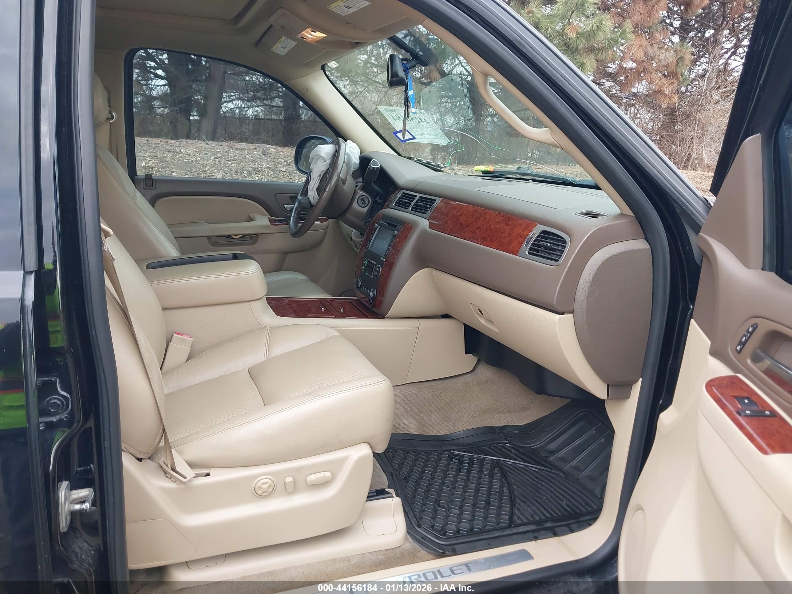 CHEVROLET AVALANCHE image 5