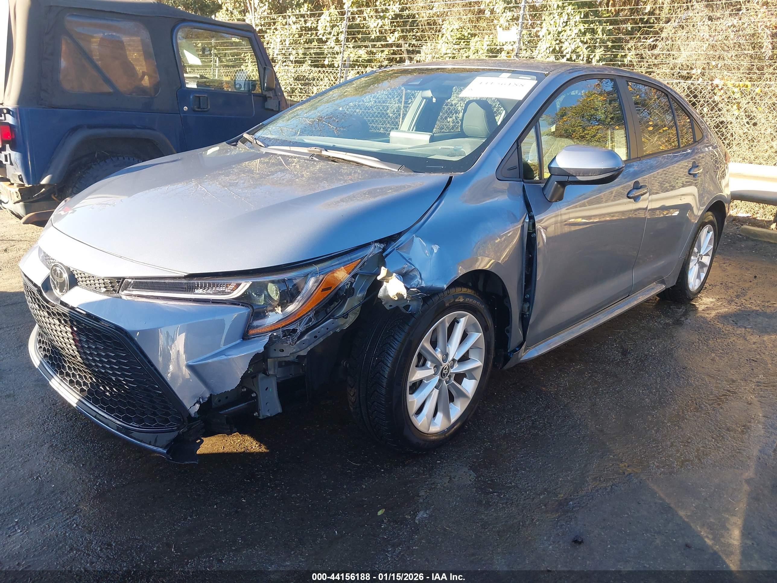 TOYOTA COROLLA image 6