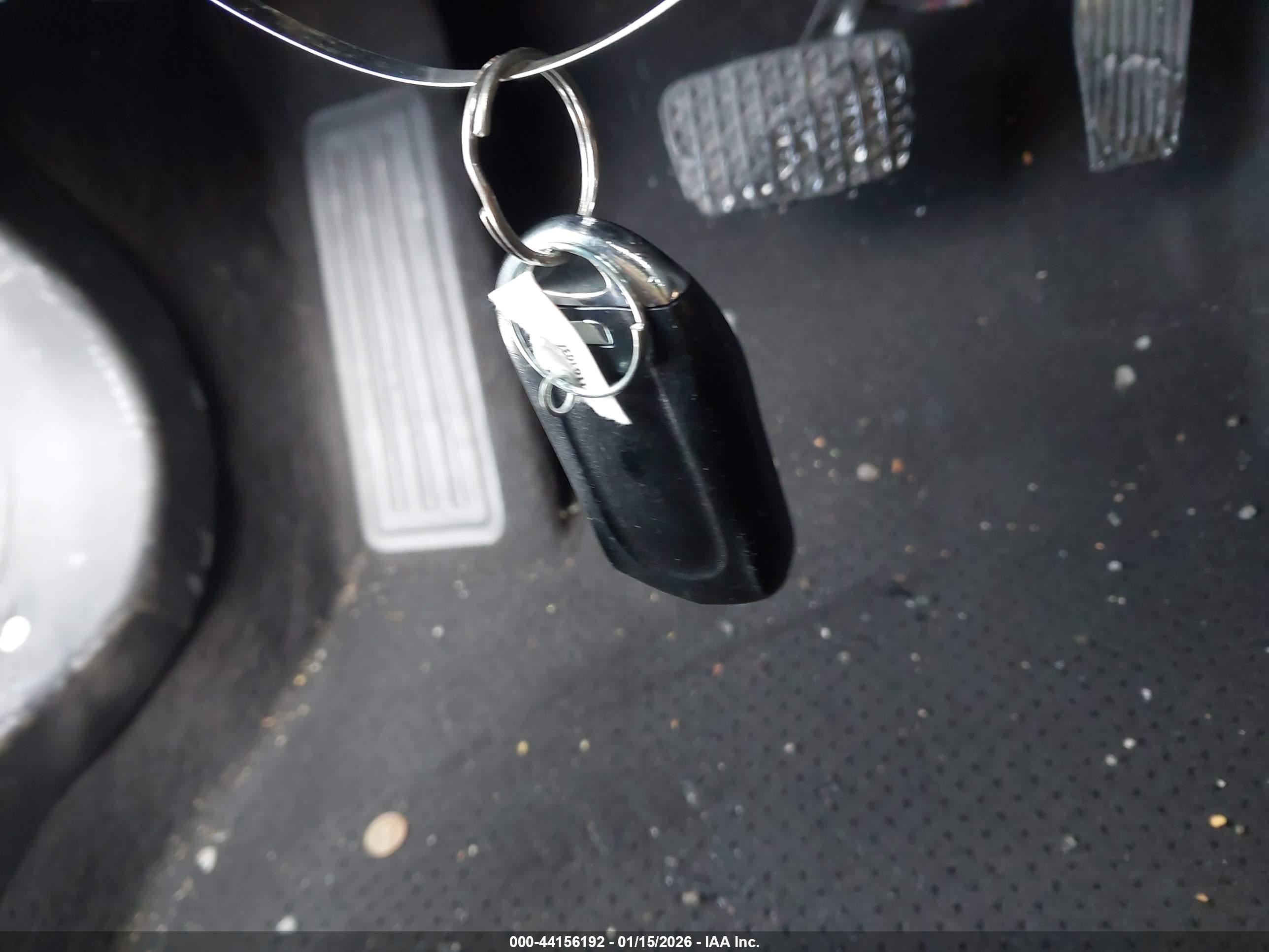 BUICK LACROSSE image 11