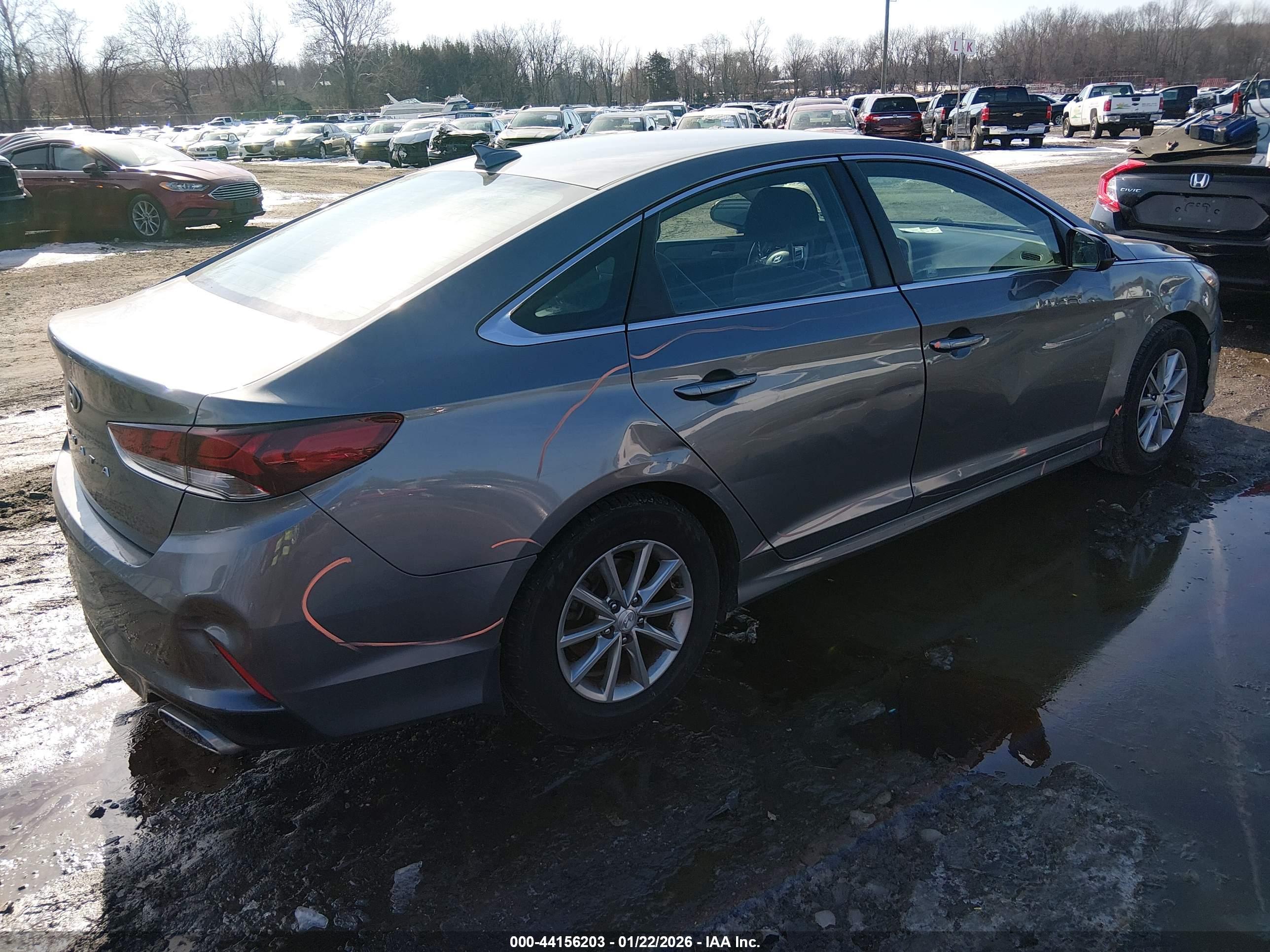 HYUNDAI SONATA image 4