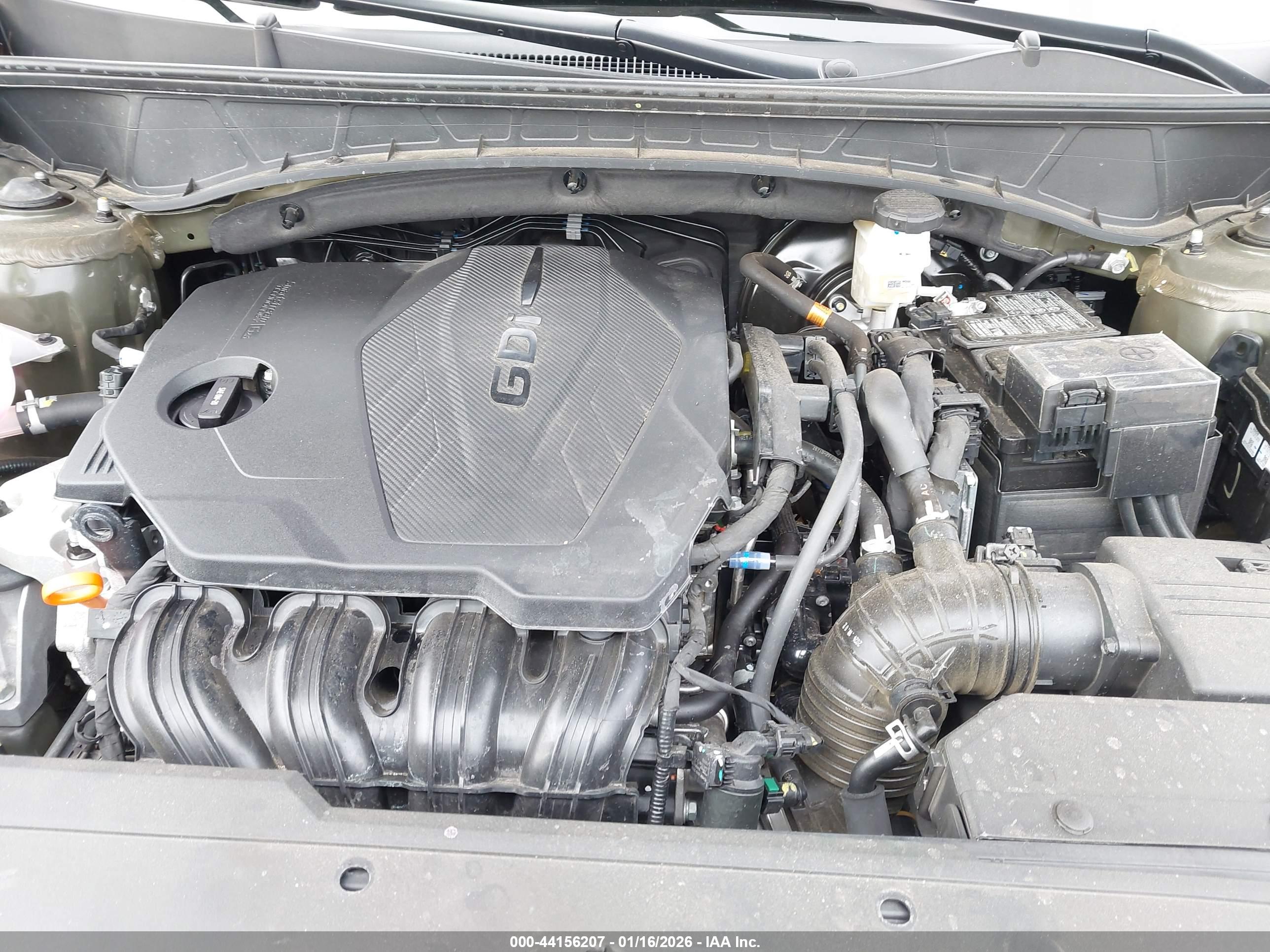 HYUNDAI TUCSON image 10