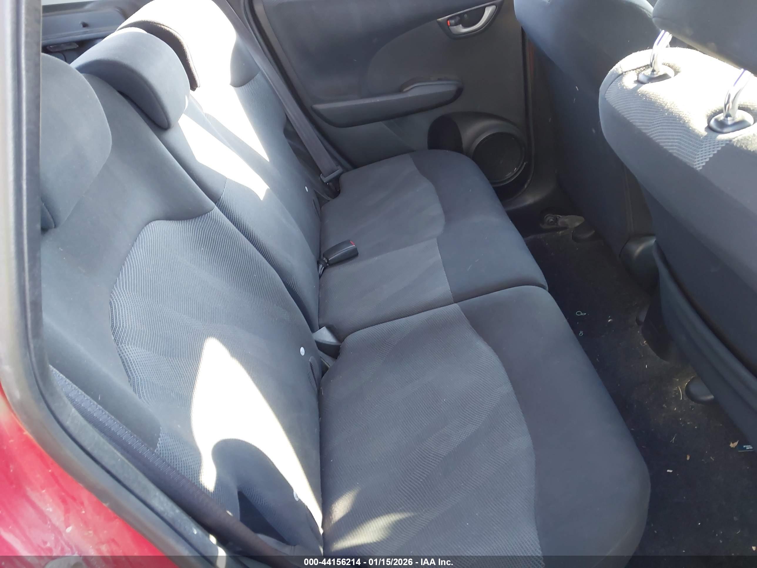 HONDA FIT image 8