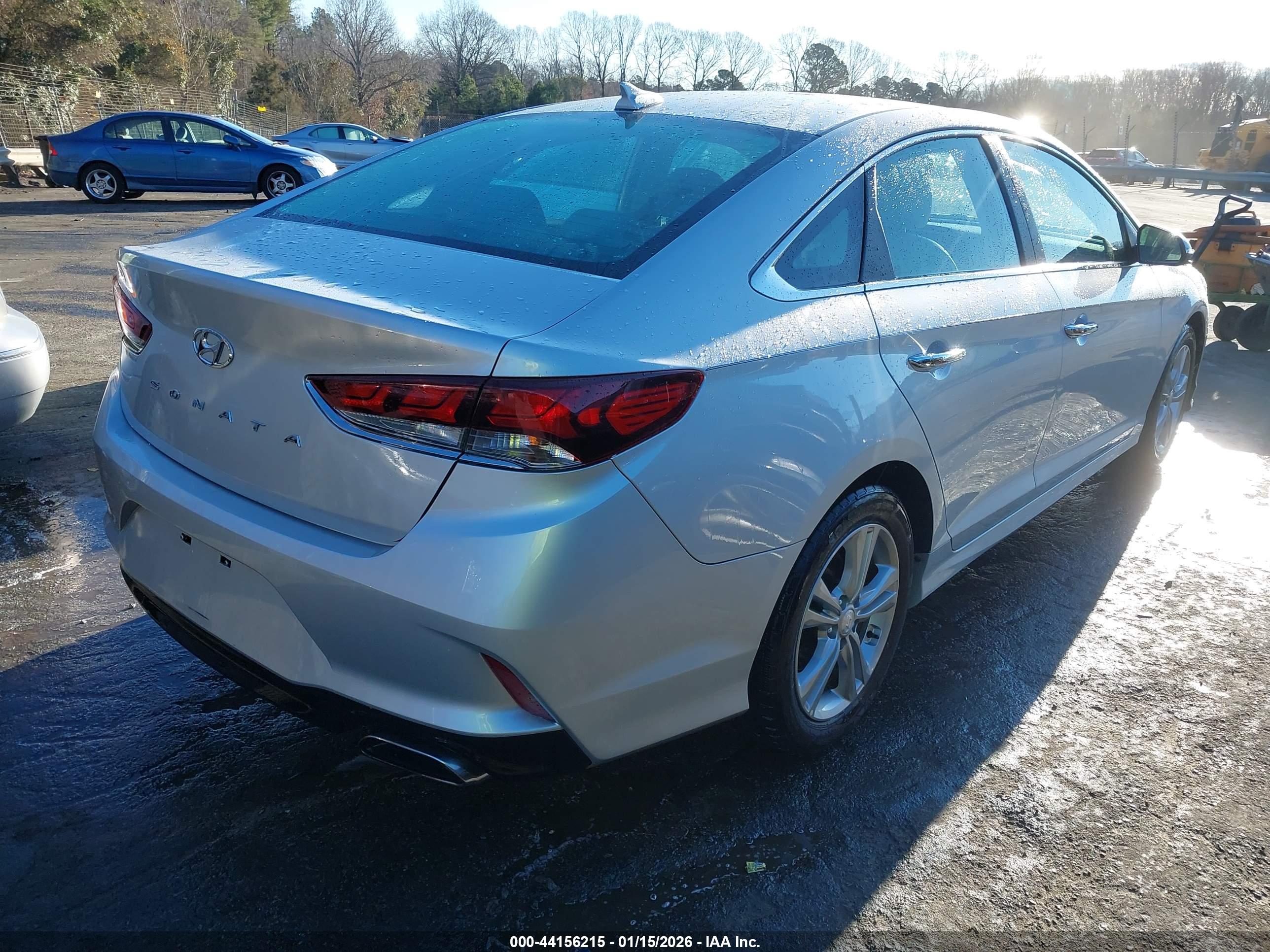 HYUNDAI SONATA image 4