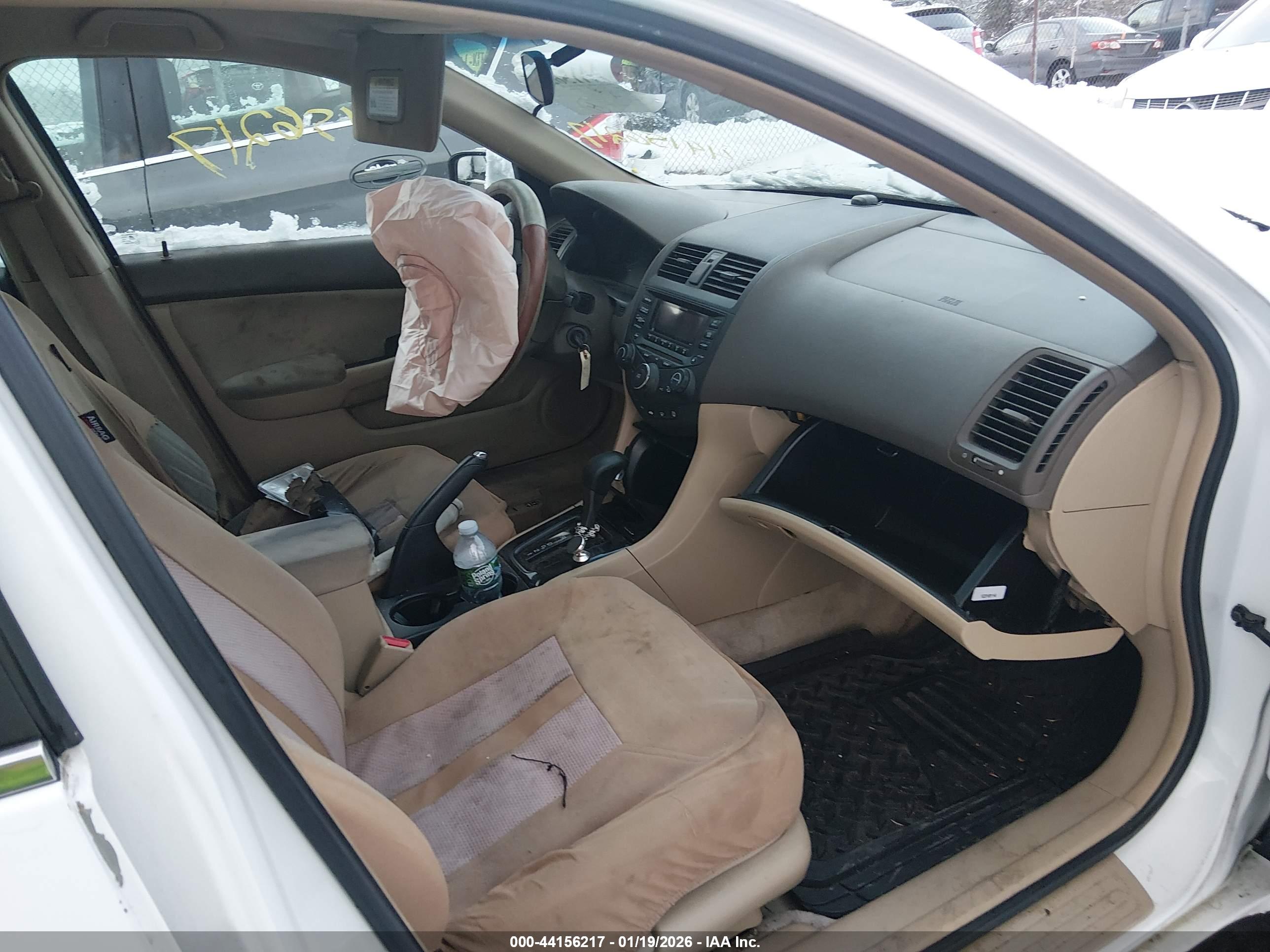 HONDA ACCORD image 5