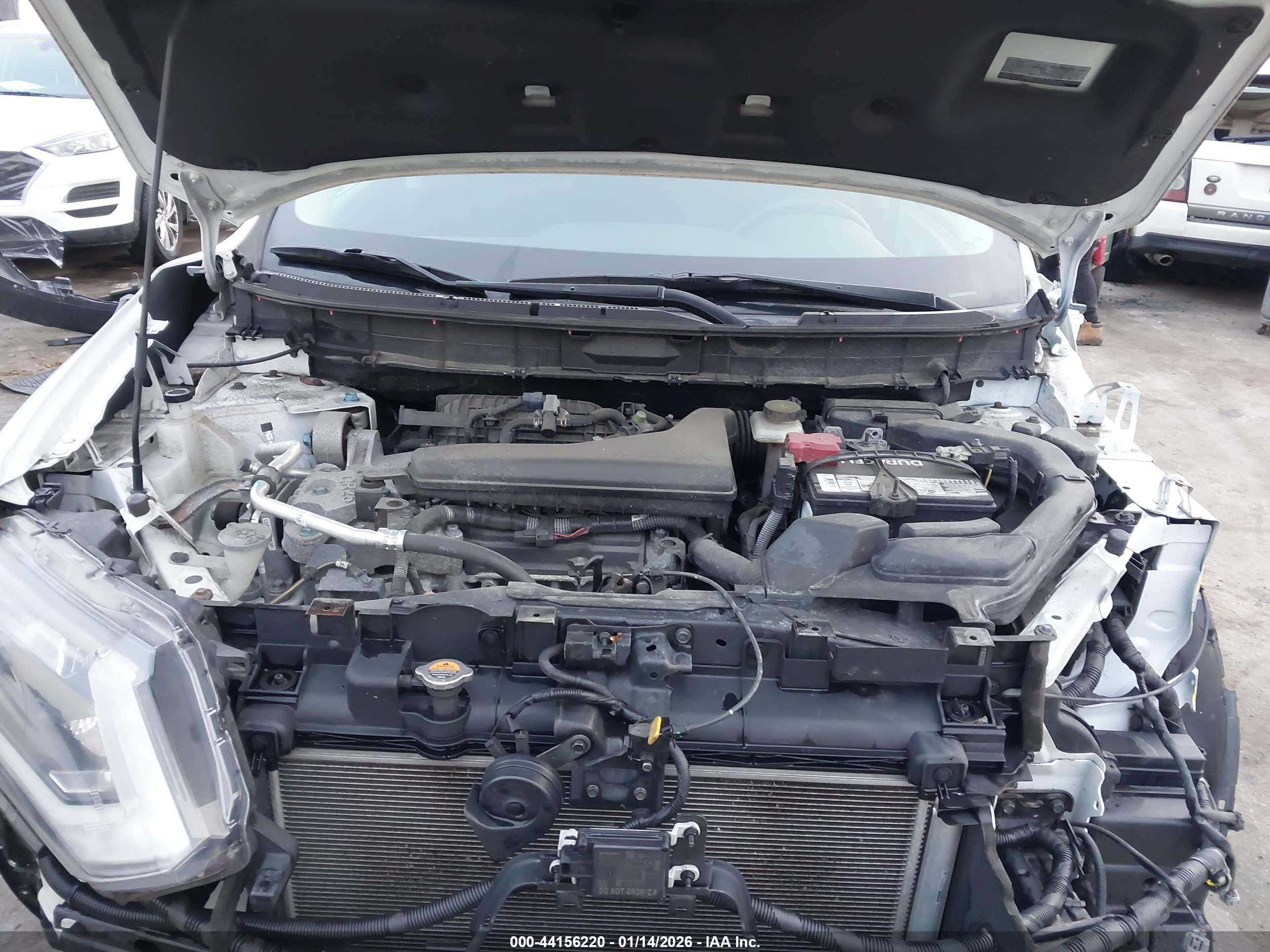 NISSAN ROGUE image 10