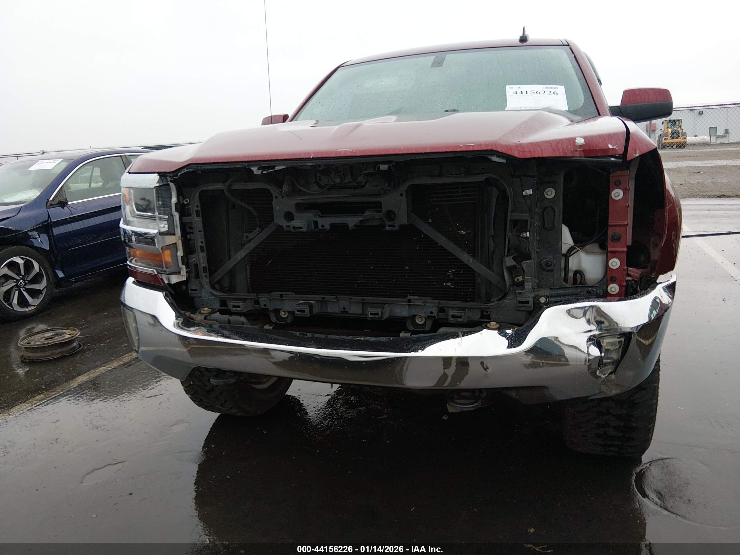 CHEVROLET SILVERADO image 6