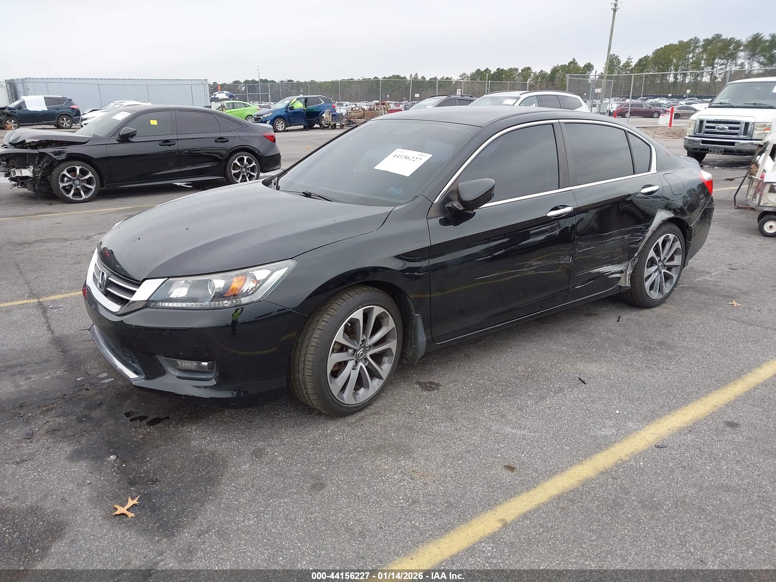 HONDA ACCORD image 2