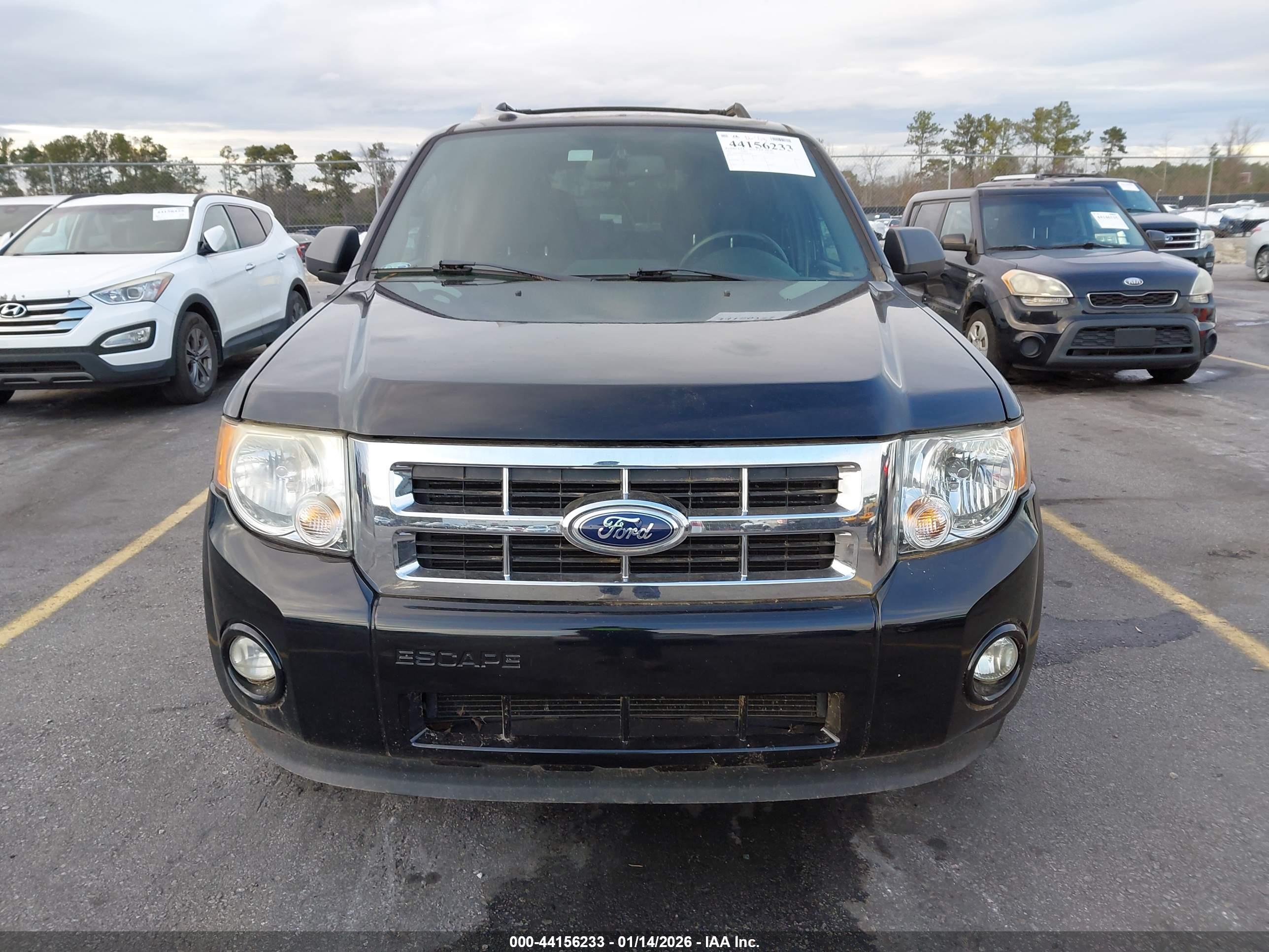 FORD ESCAPE image 6
