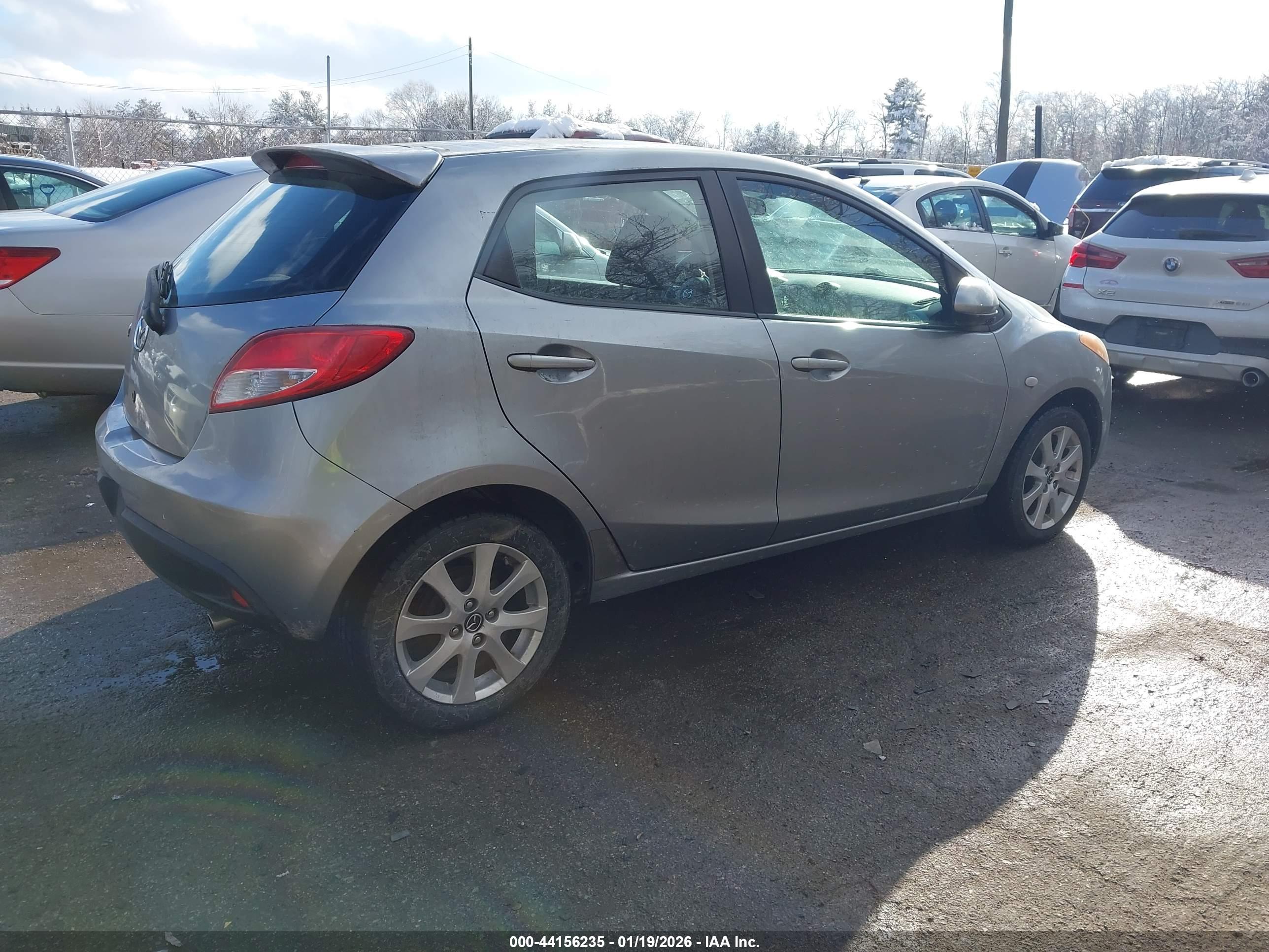 MAZDA MAZDA2 image 4