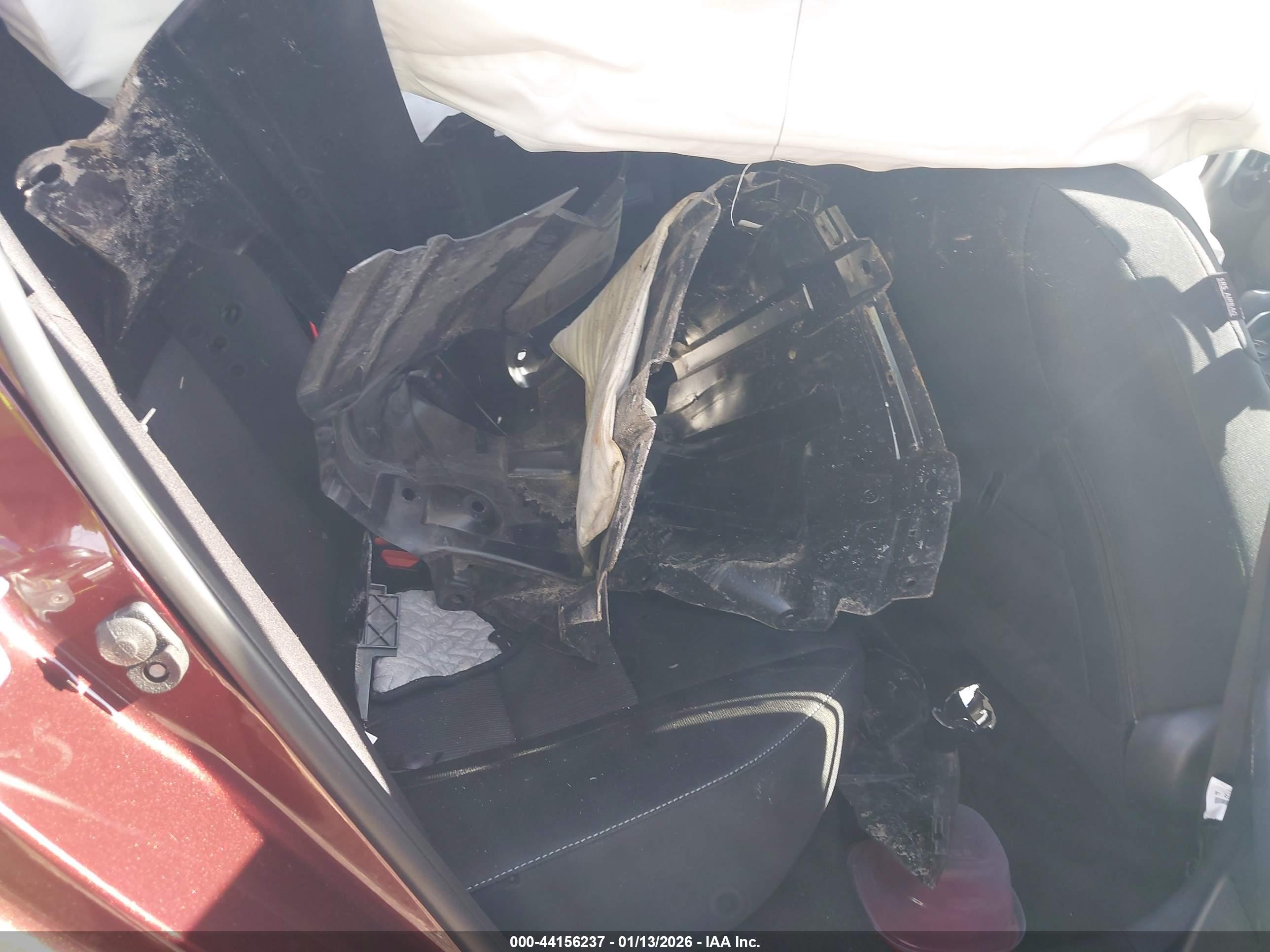 NISSAN SENTRA image 8