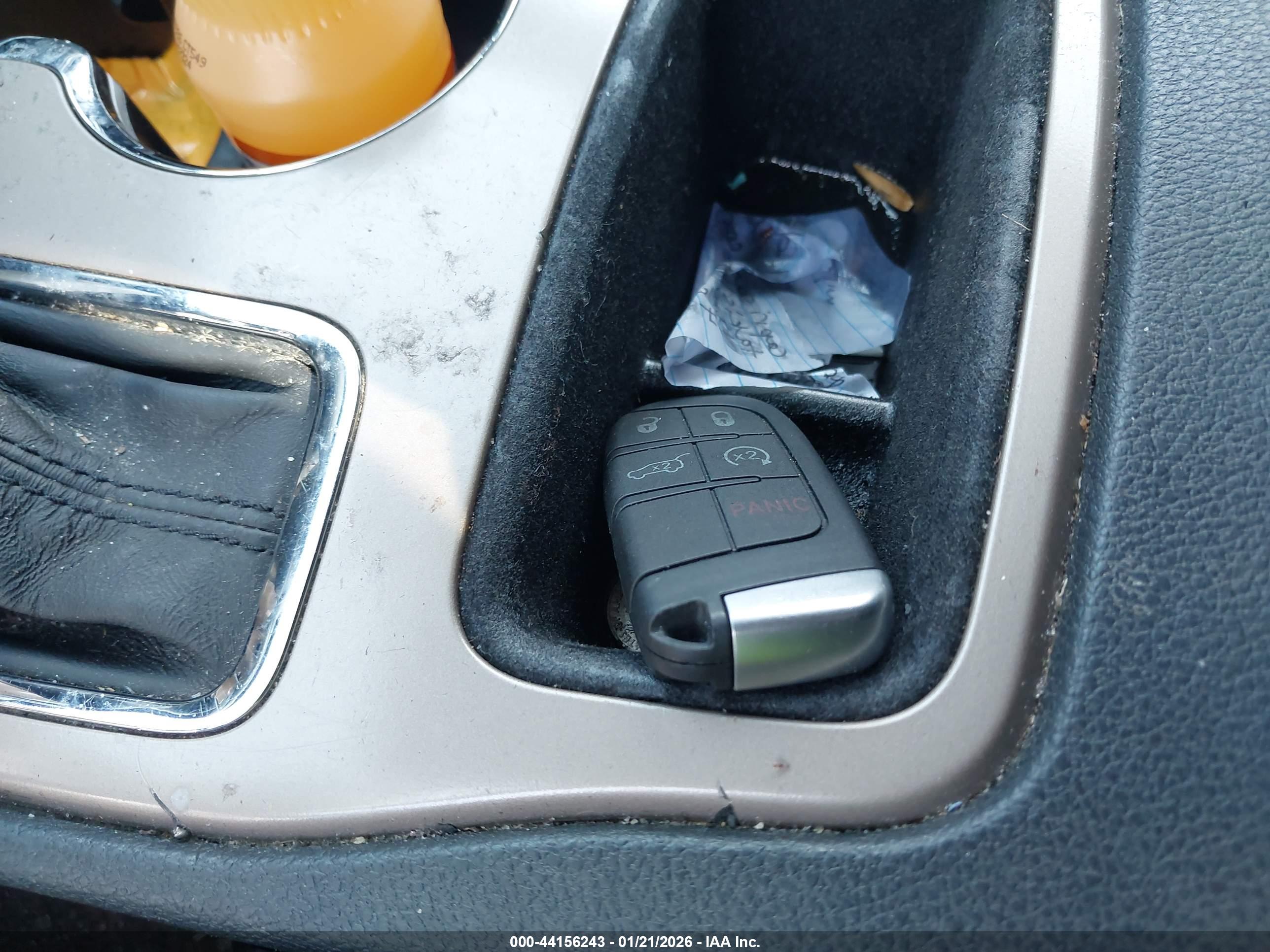 JEEP GRAND image 11