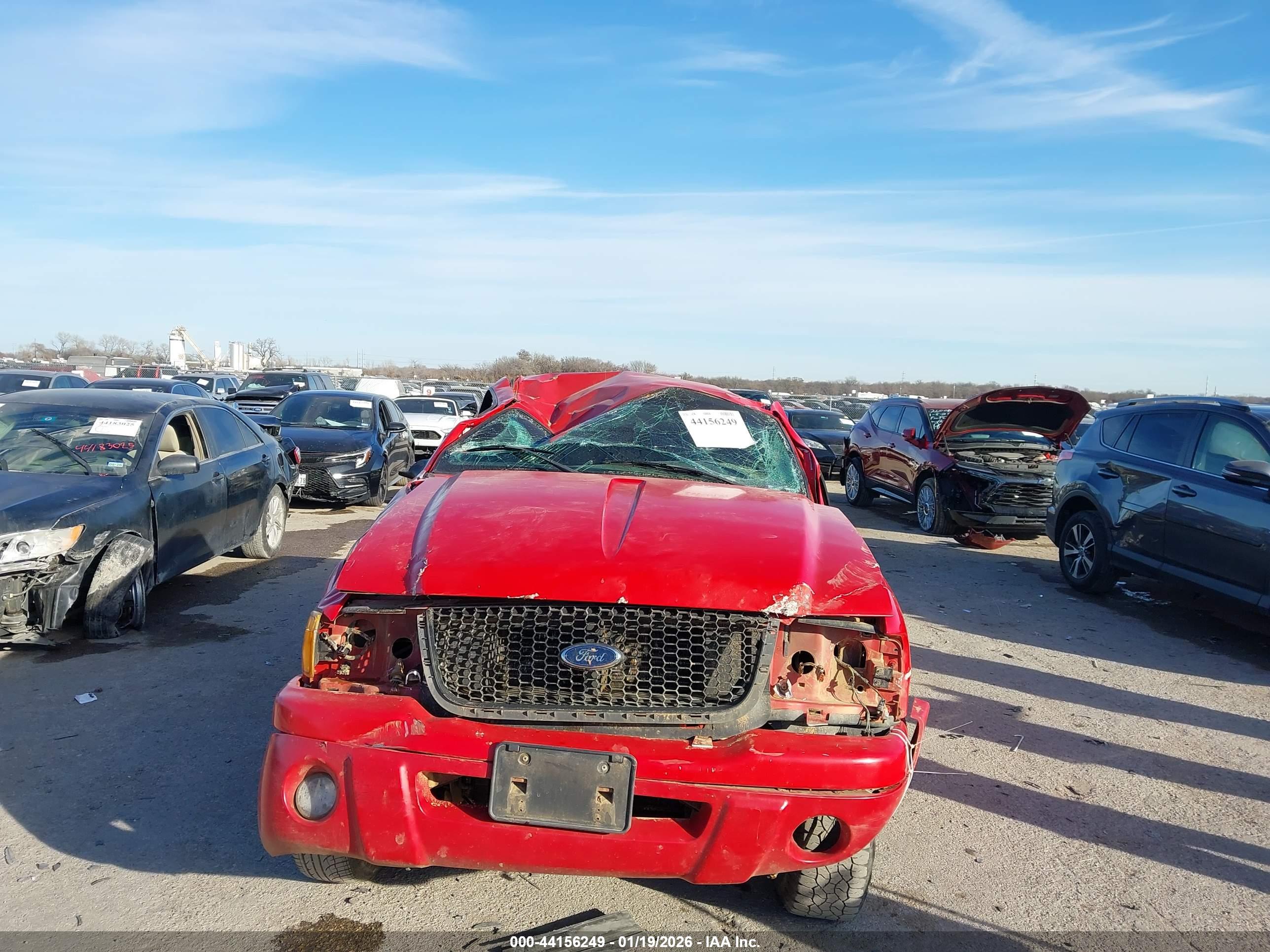 FORD RANGER image 6