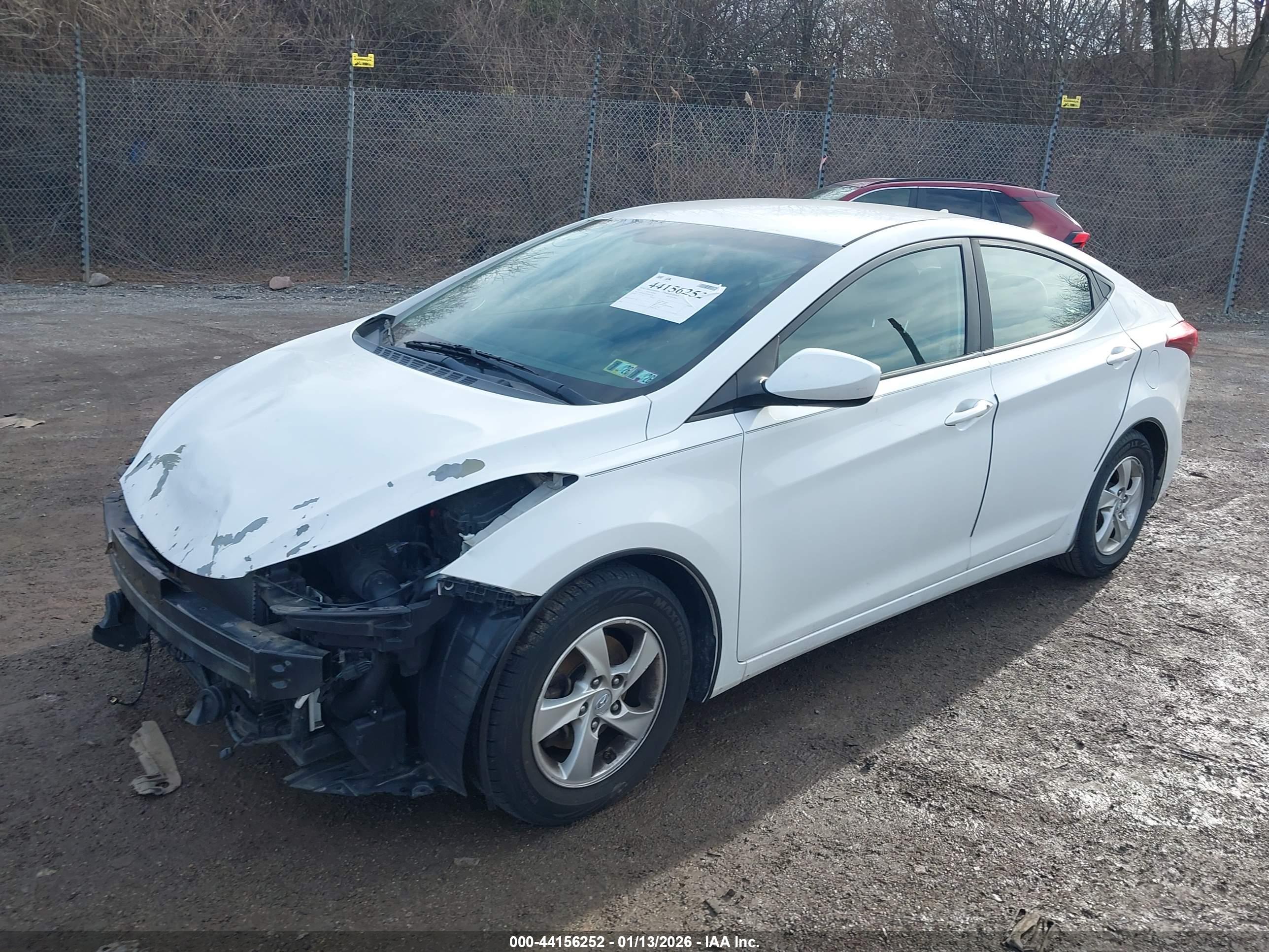 HYUNDAI ELANTRA image 2