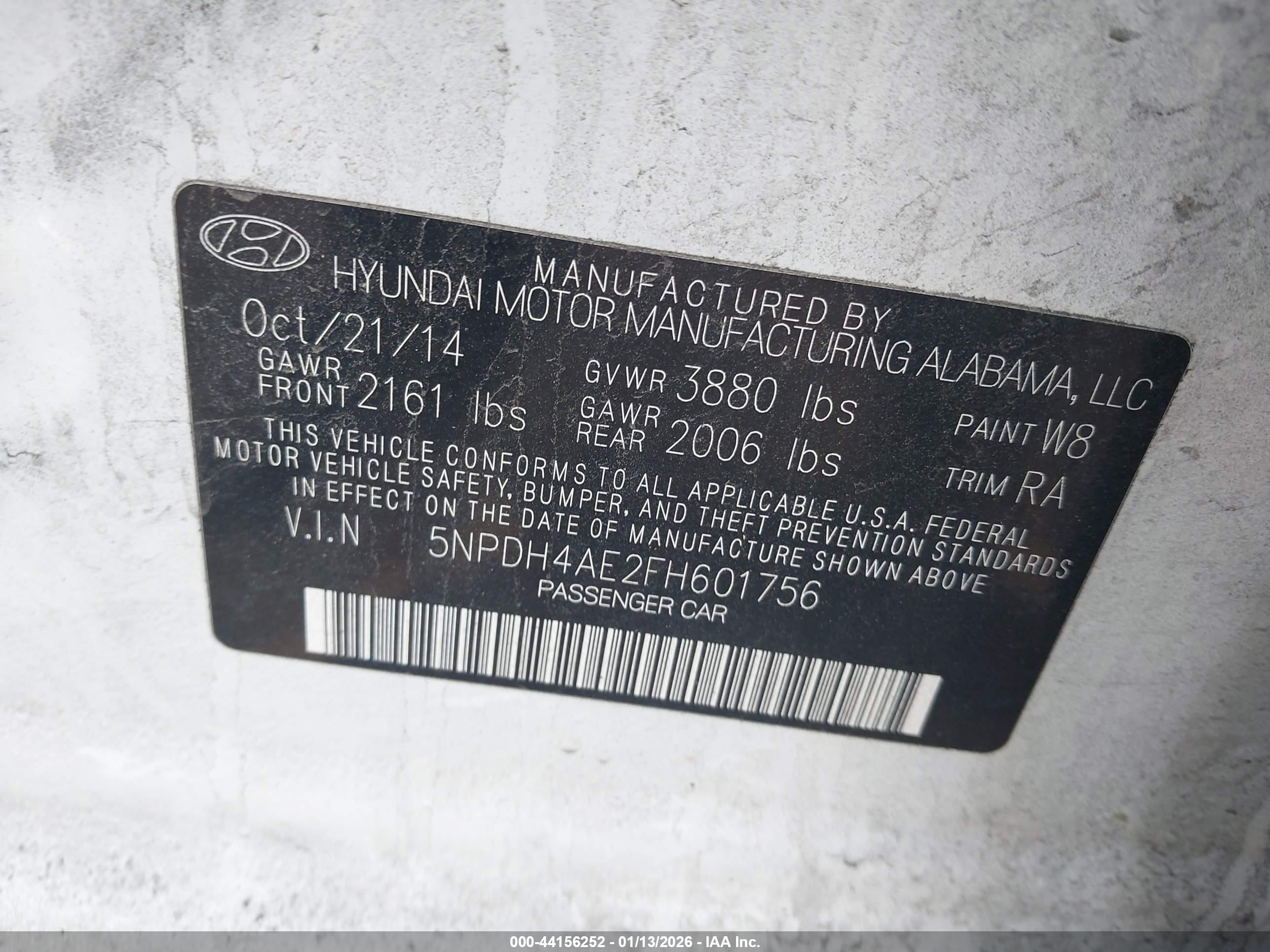 HYUNDAI ELANTRA image 9