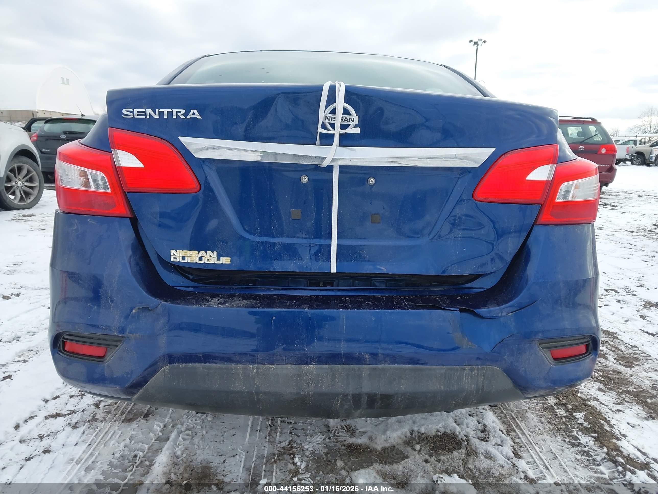 NISSAN SENTRA image 6