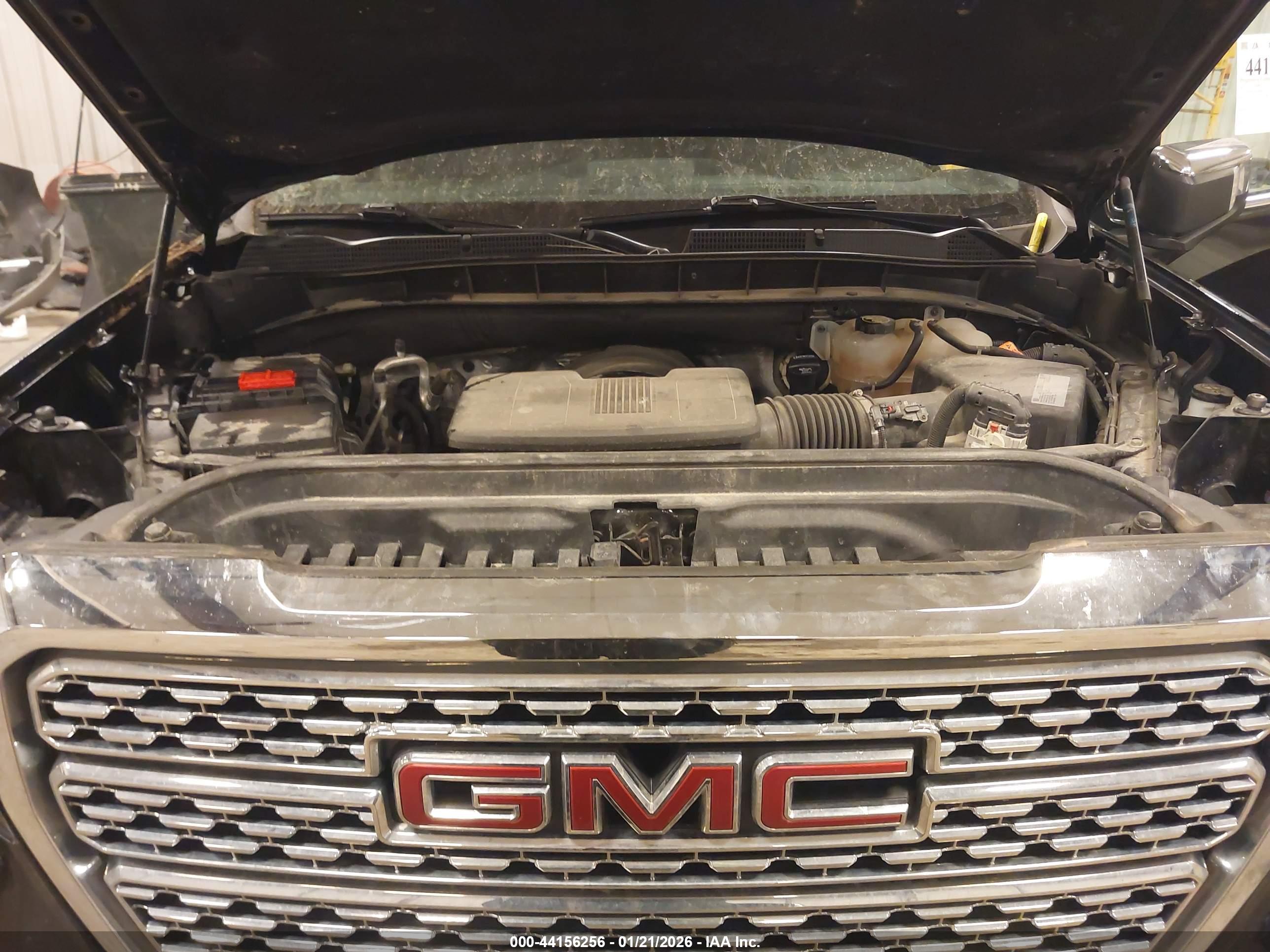 GMC SIERRA image 10