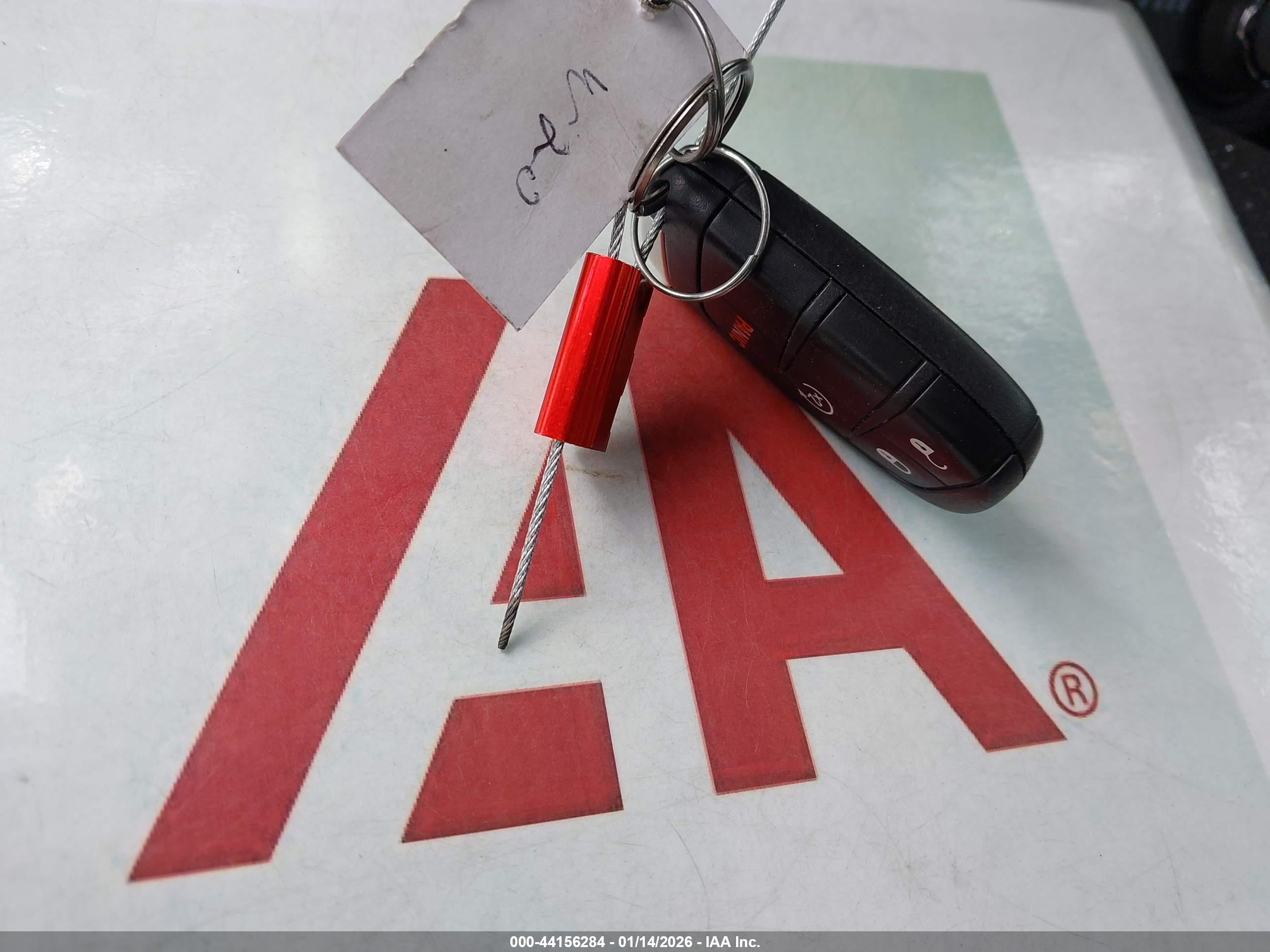 JEEP RENEGADE image 11