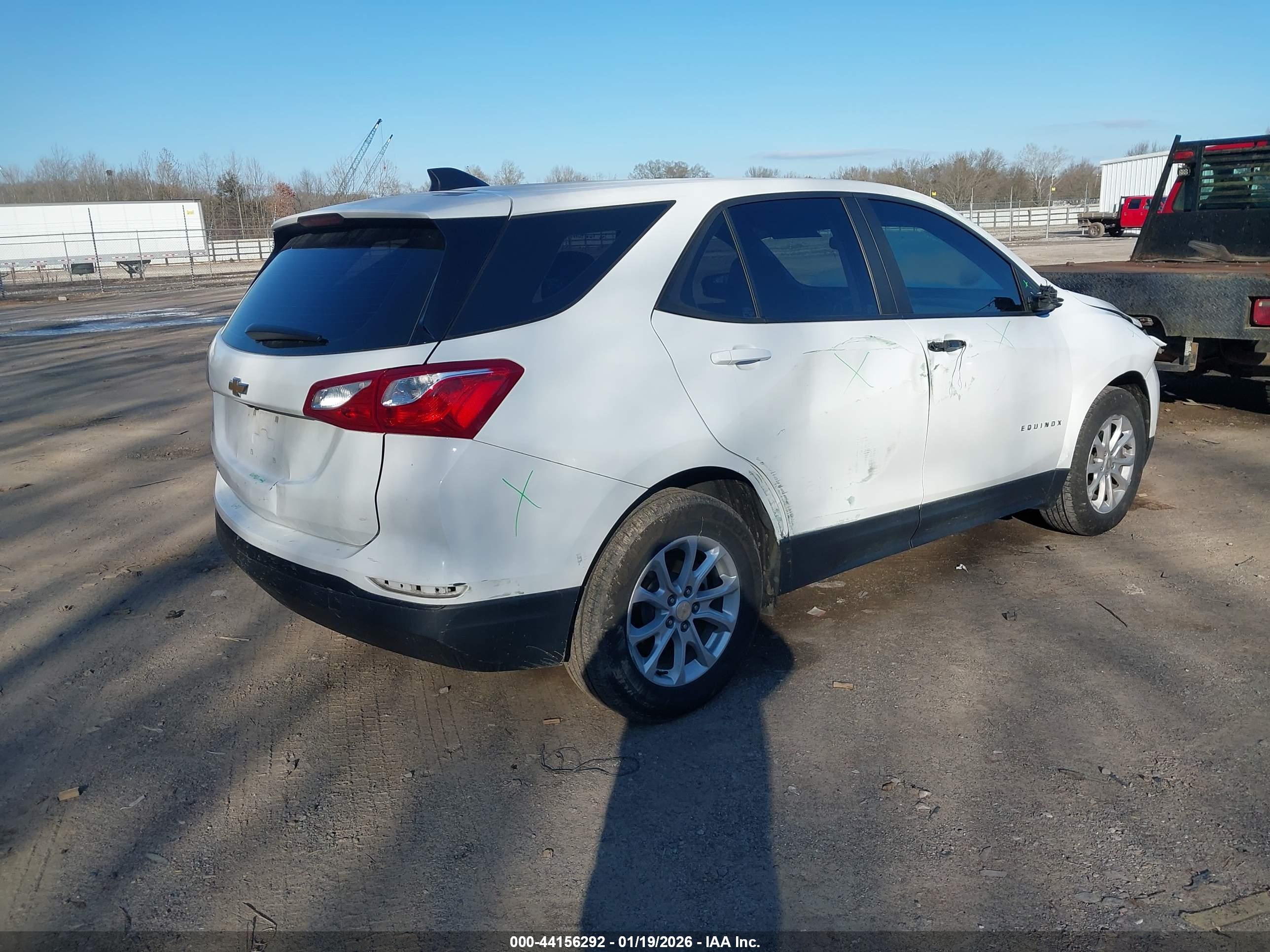 CHEVROLET EQUINOX image 4