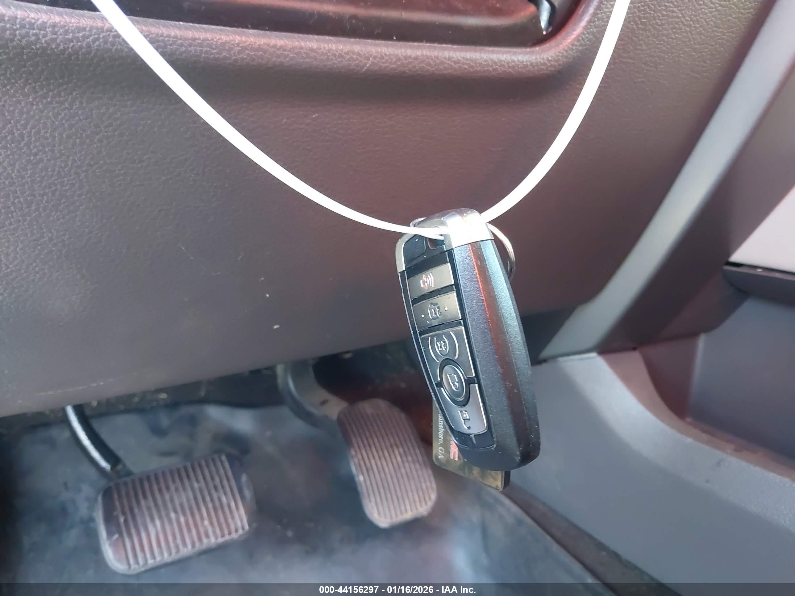 FORD EXPEDITION image 11