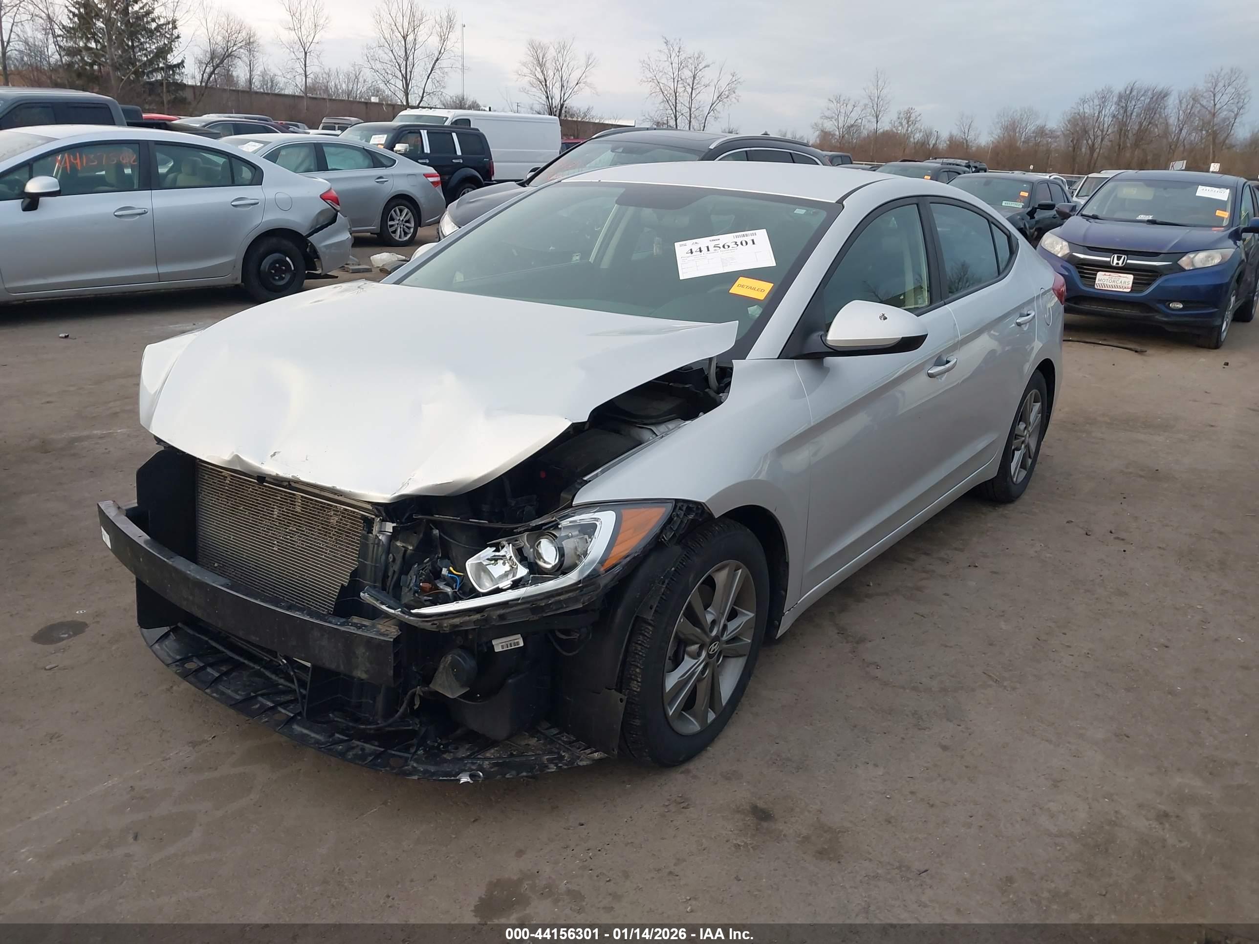 HYUNDAI ELANTRA image 2
