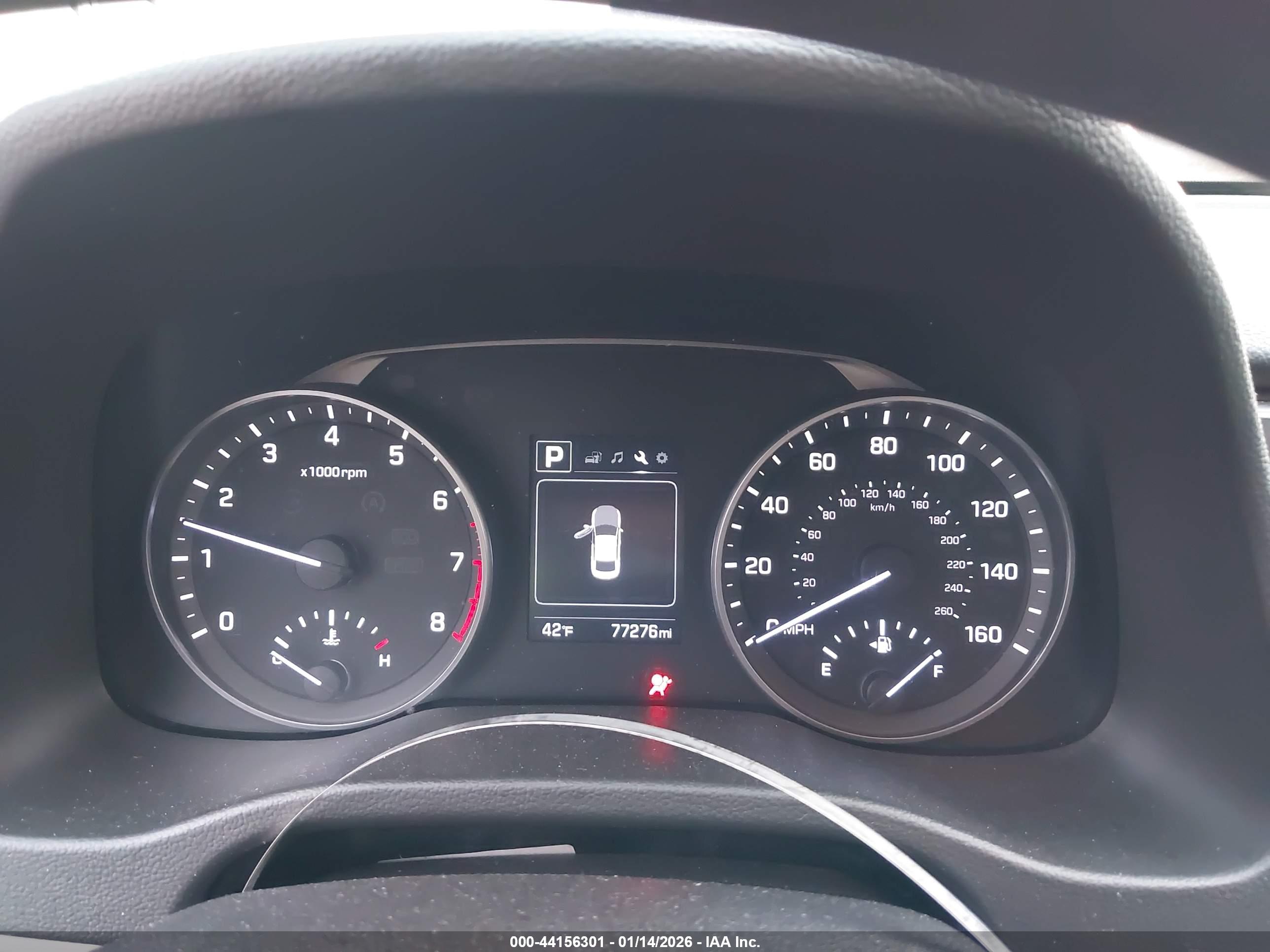 HYUNDAI ELANTRA image 7