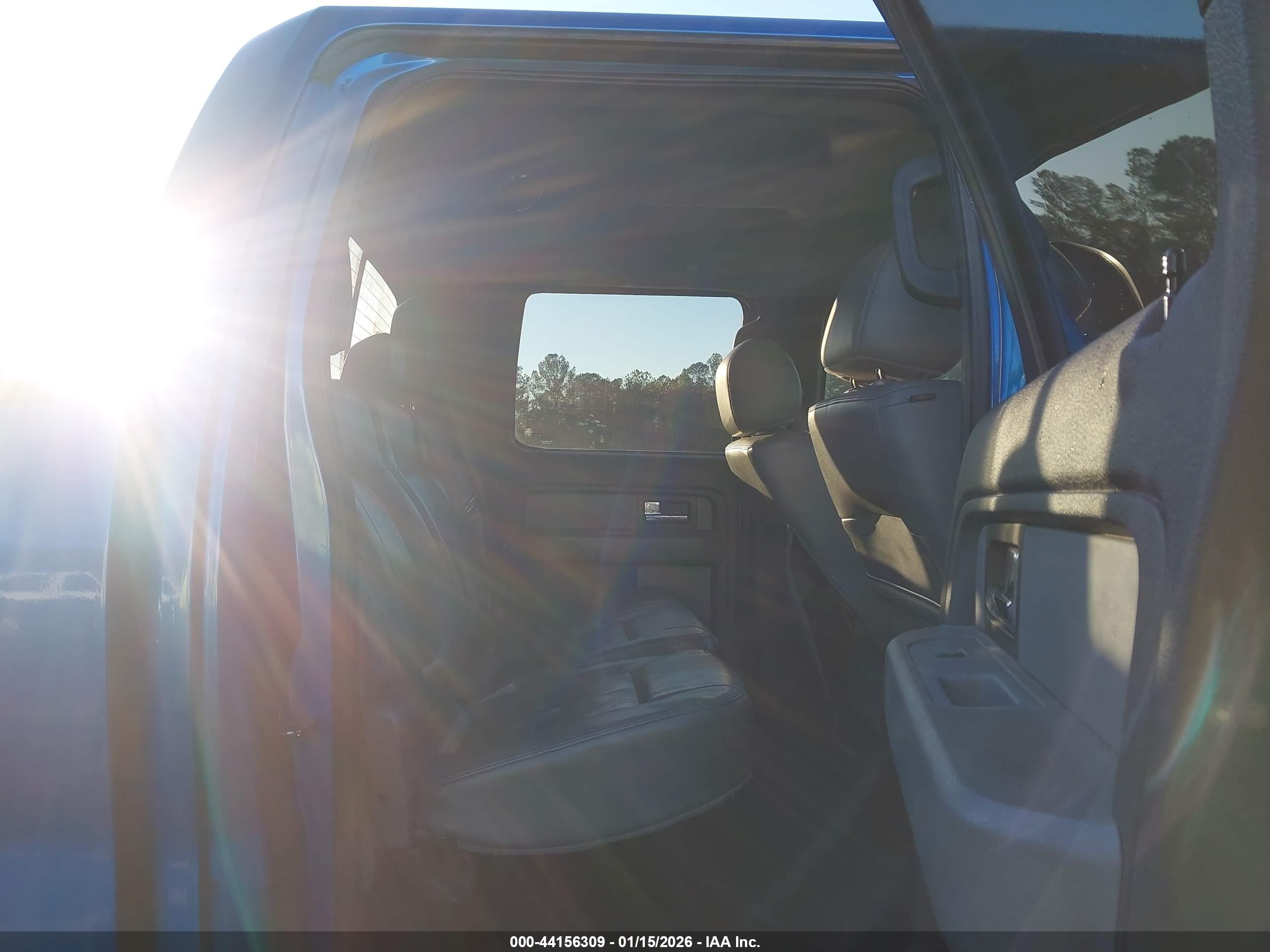 FORD F-150 image 8