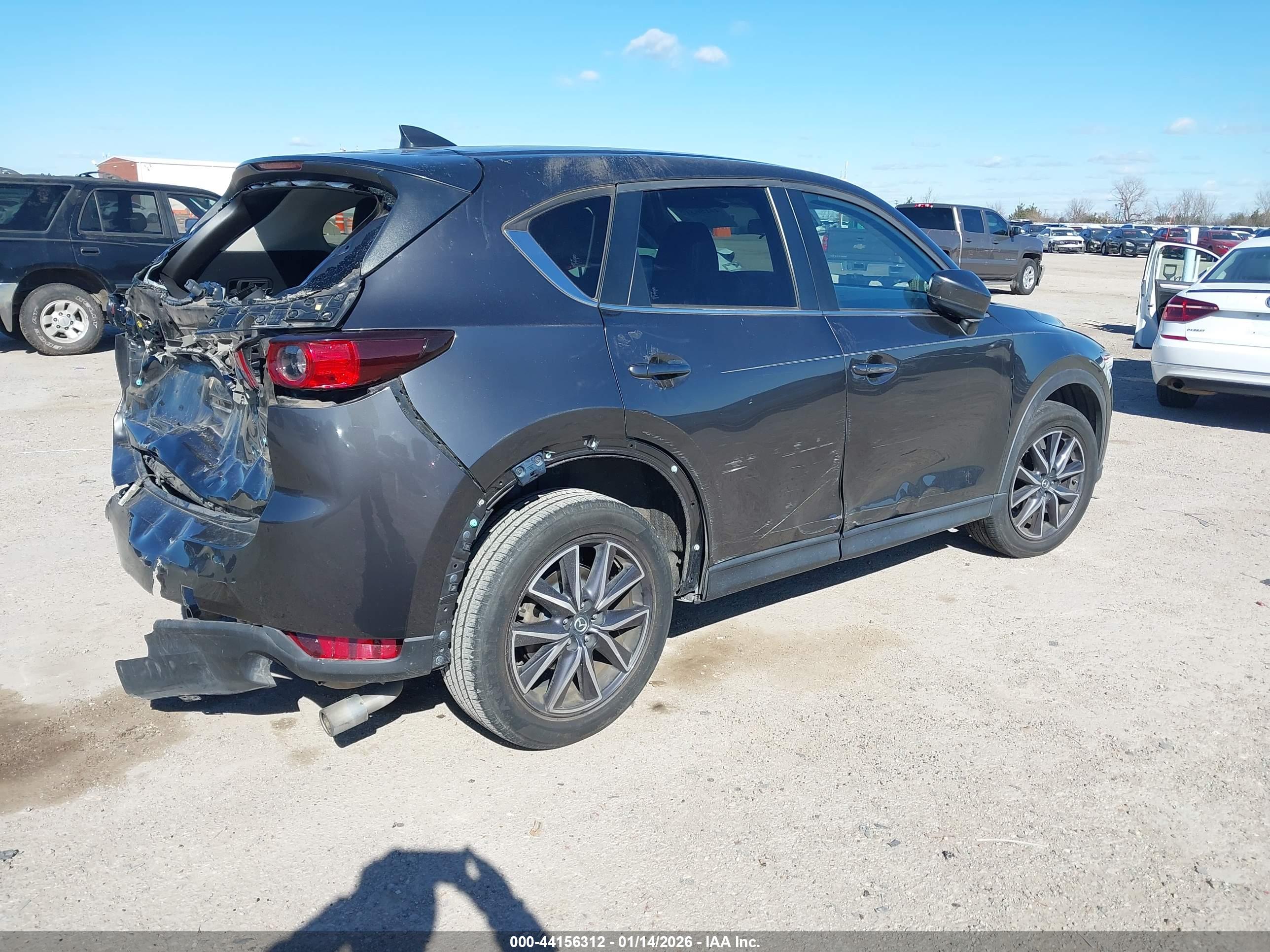 MAZDA CX-5 image 4