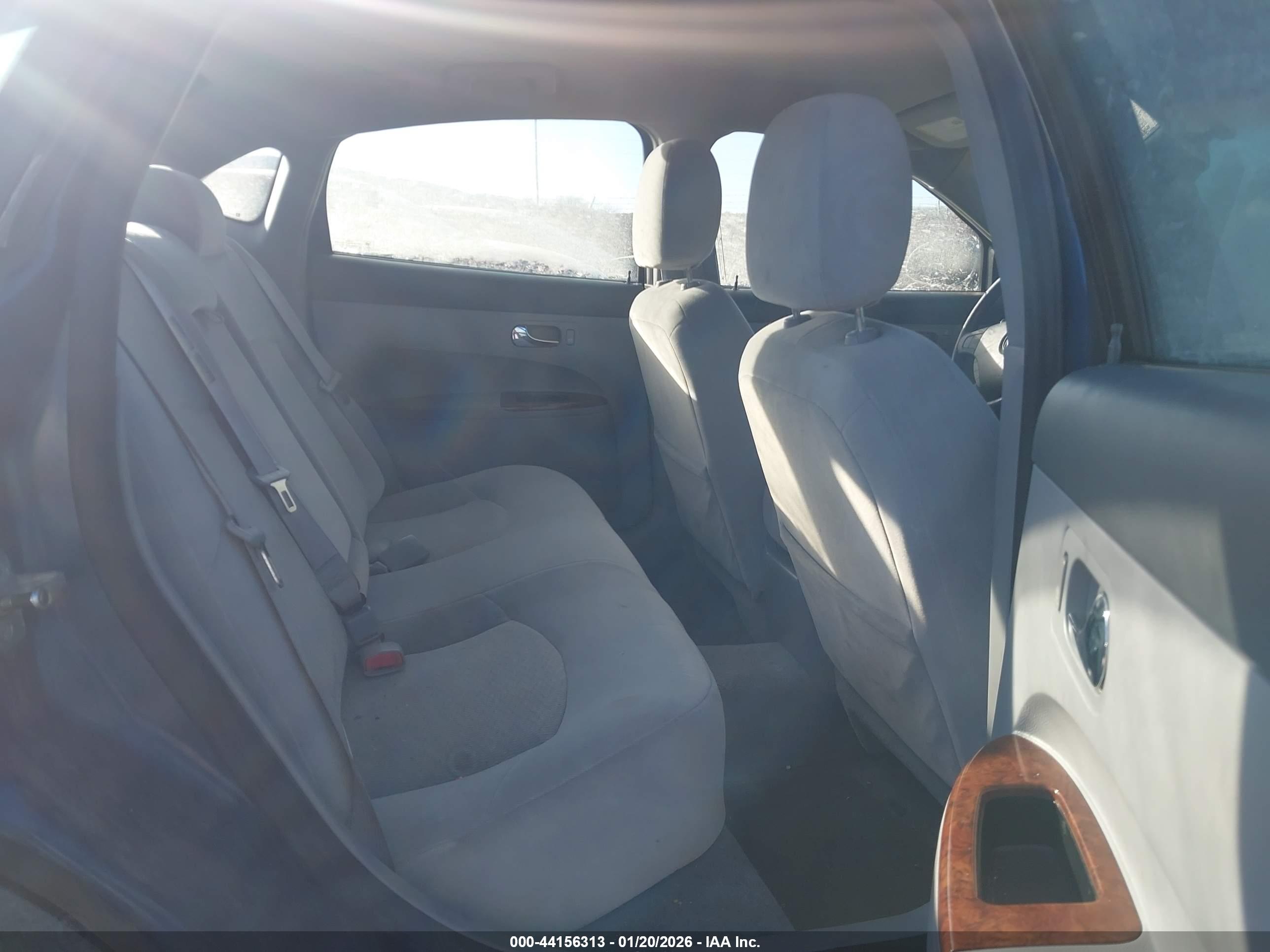 BUICK LACROSSE image 8