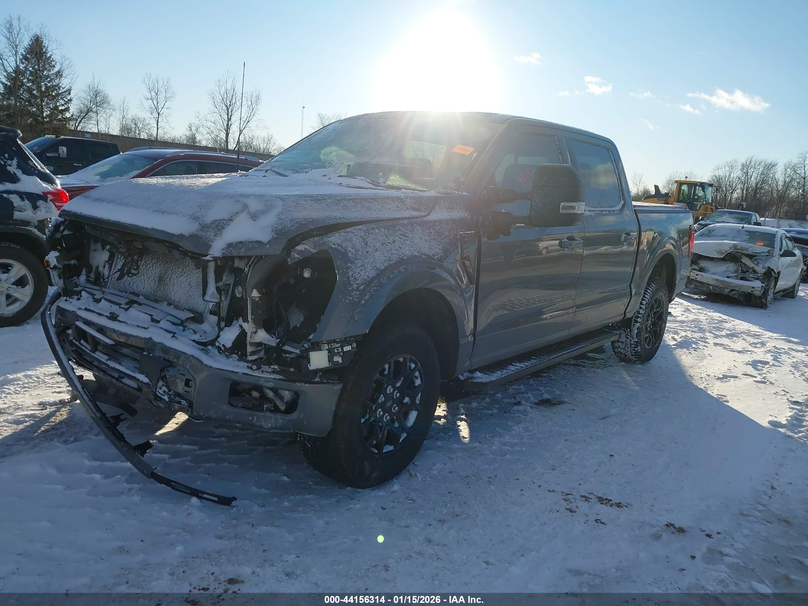 FORD F-150 image 2