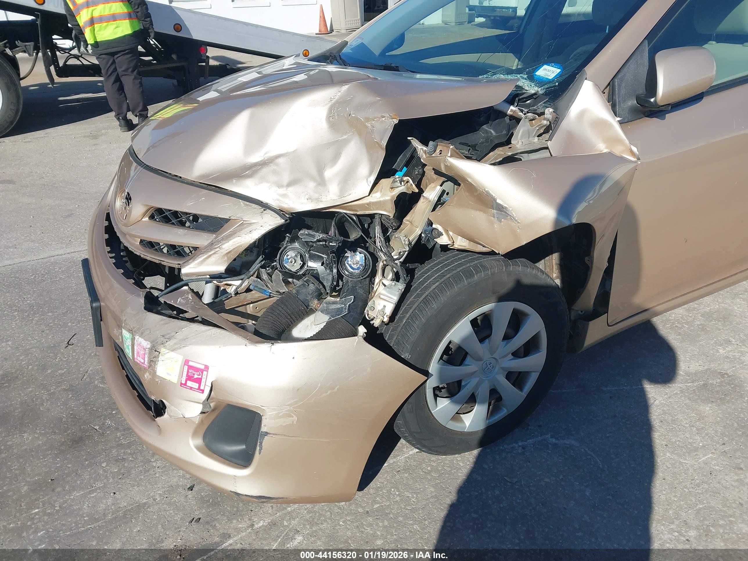 TOYOTA COROLLA image 6
