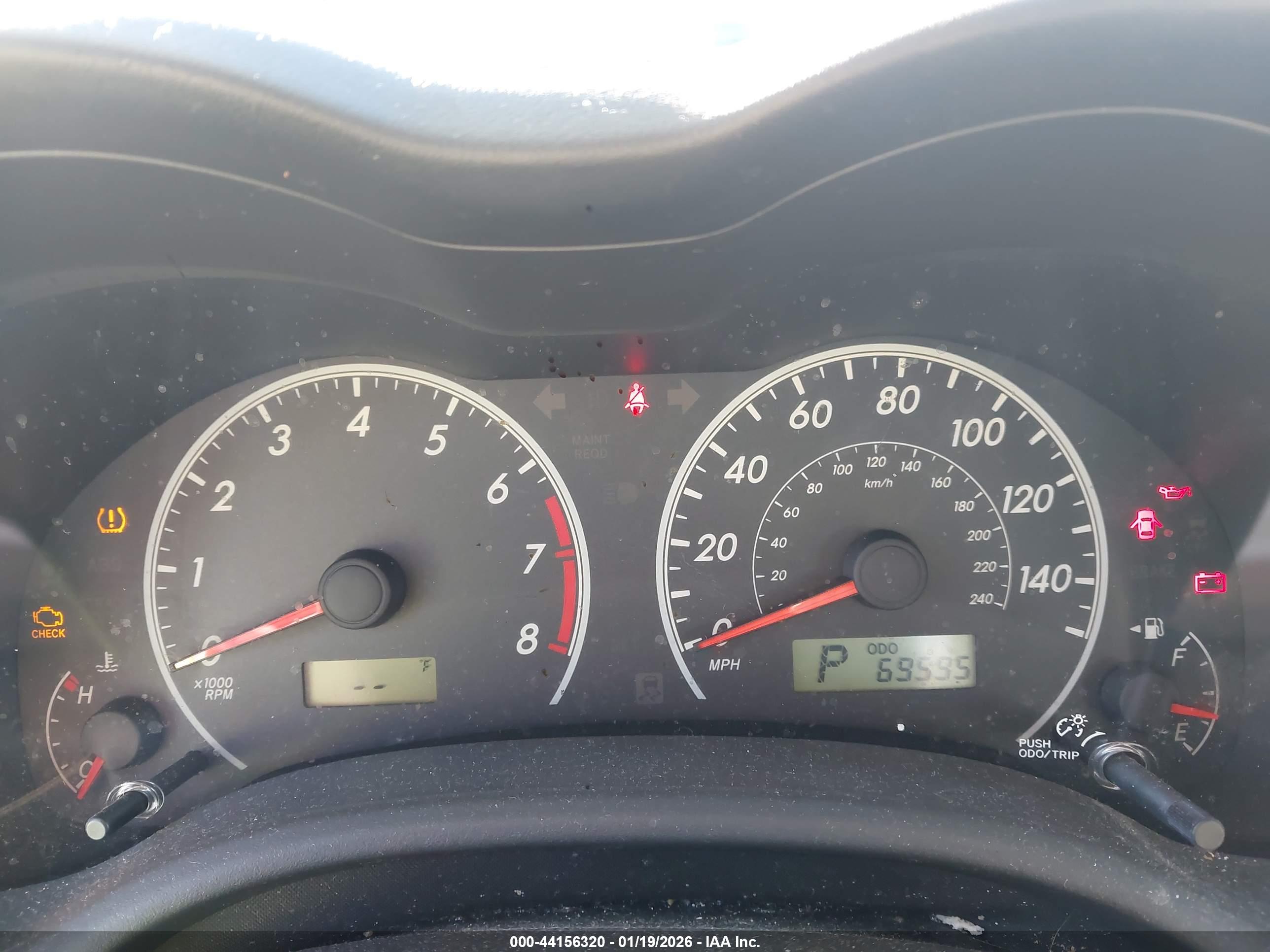 TOYOTA COROLLA image 7