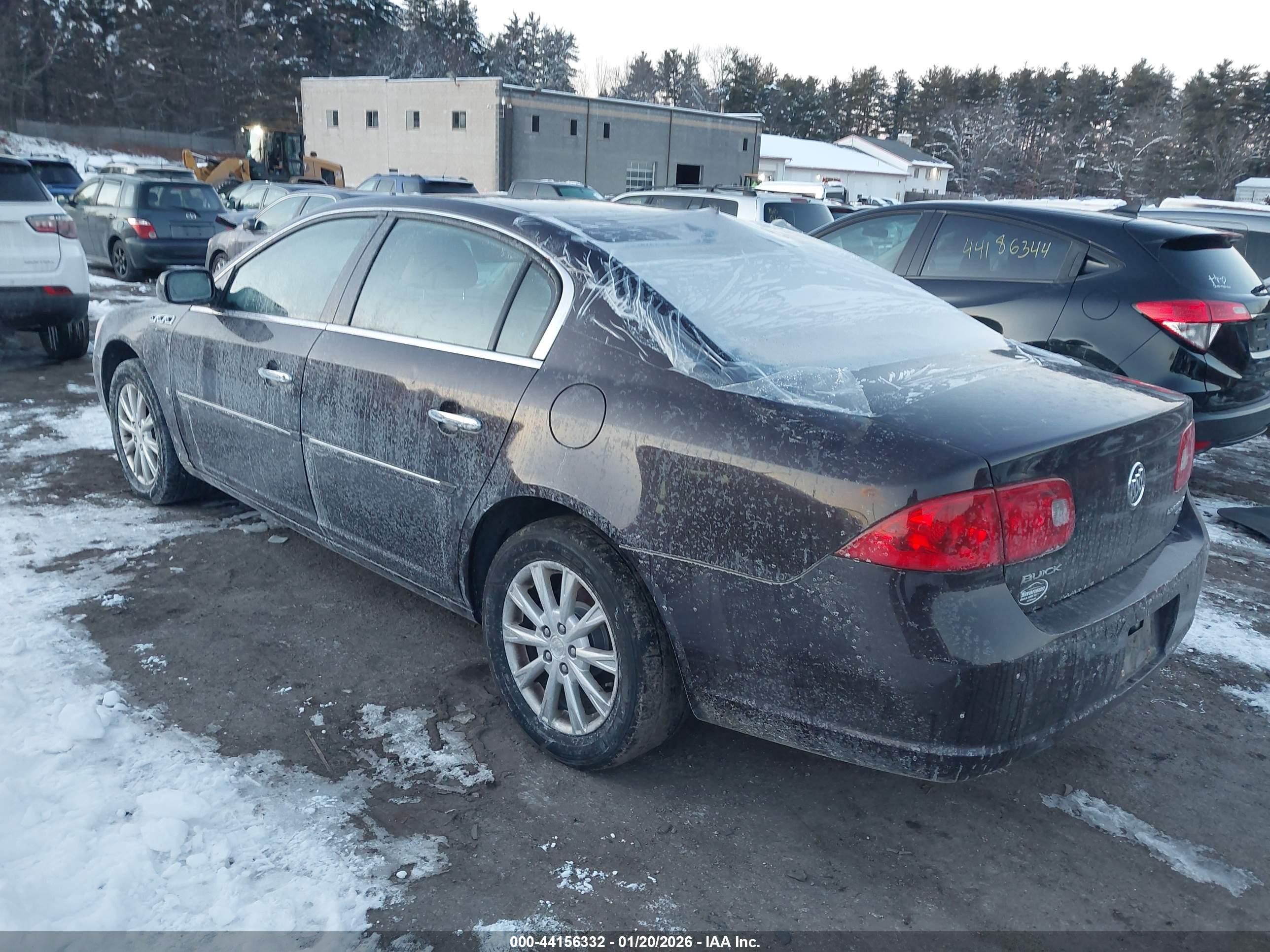 BUICK LUCERNE image 3