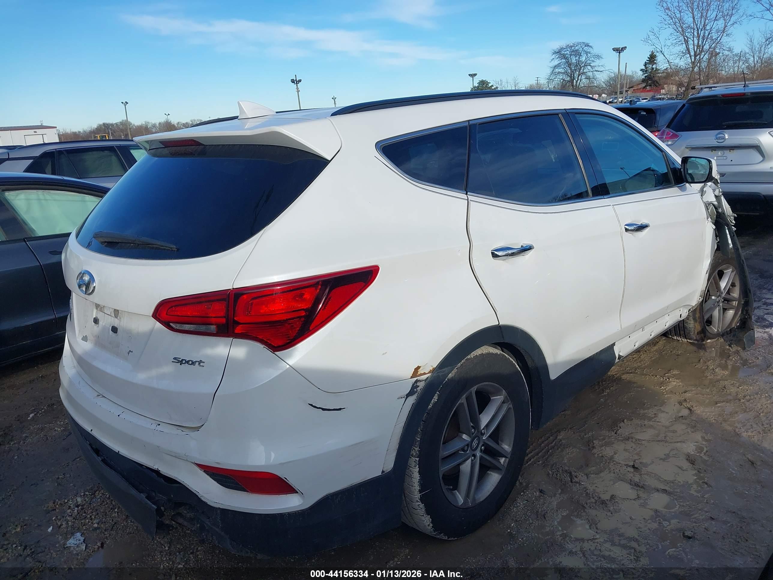 HYUNDAI SANTA image 4