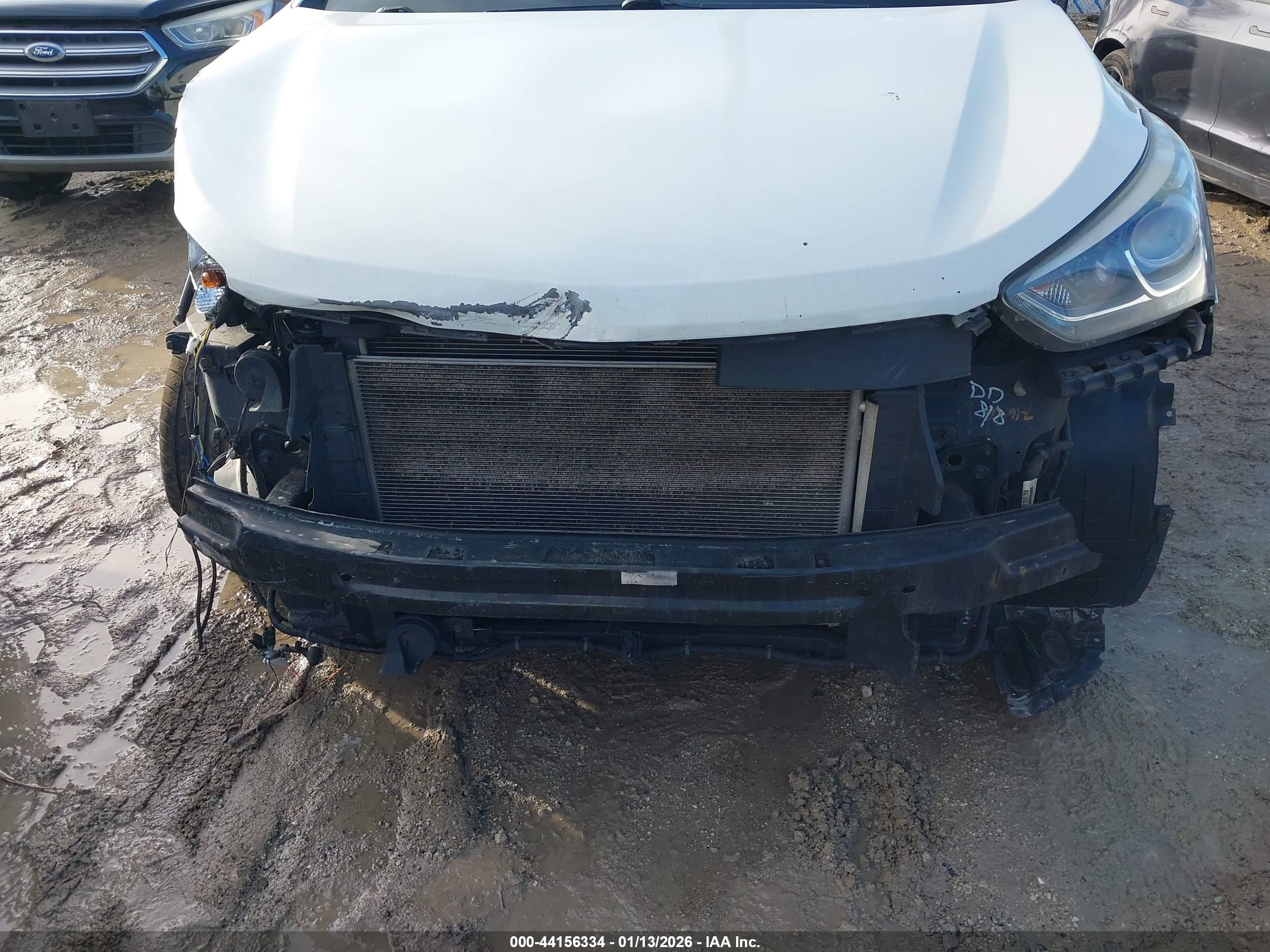 HYUNDAI SANTA image 6