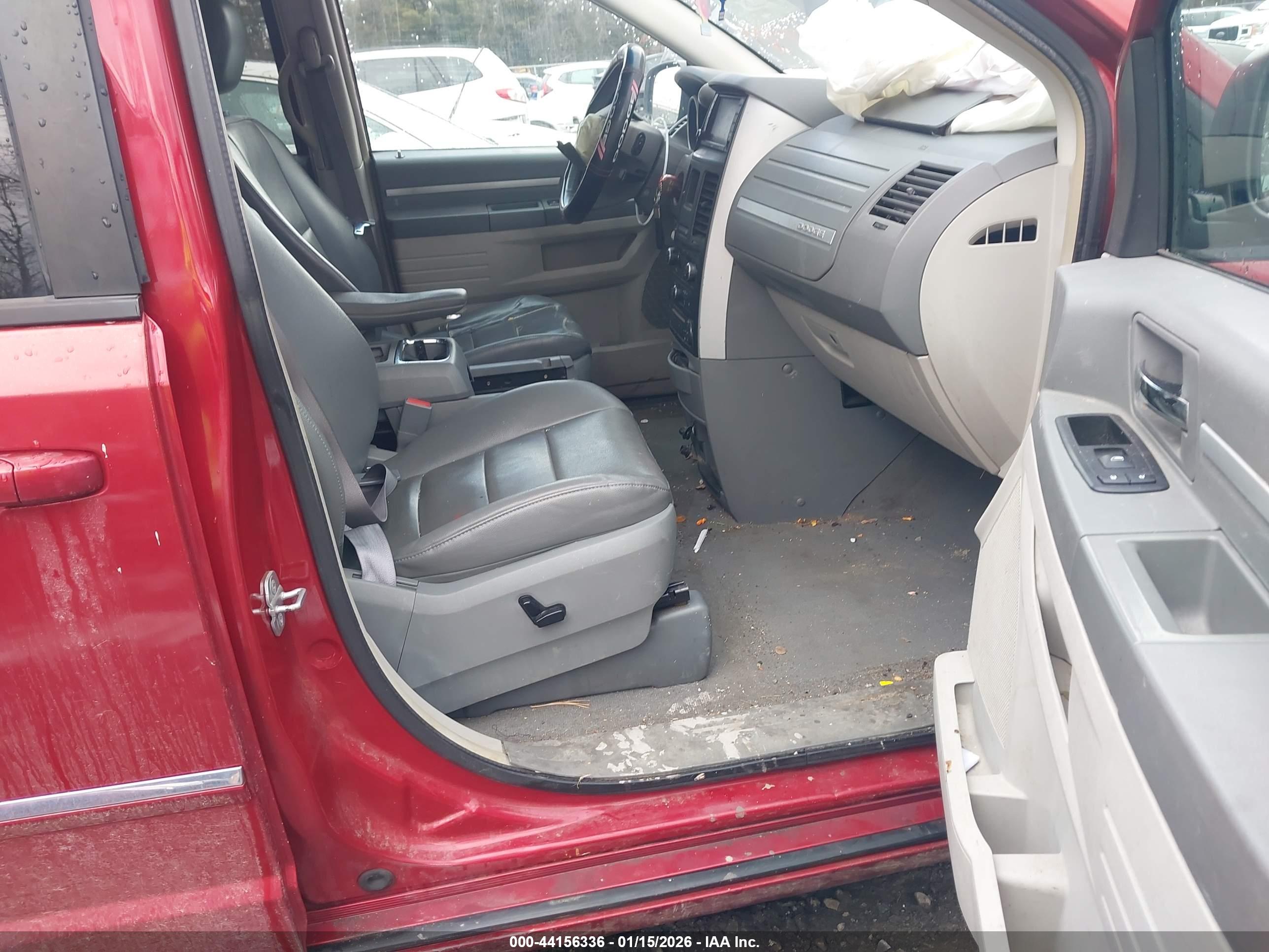 DODGE GRAND image 5