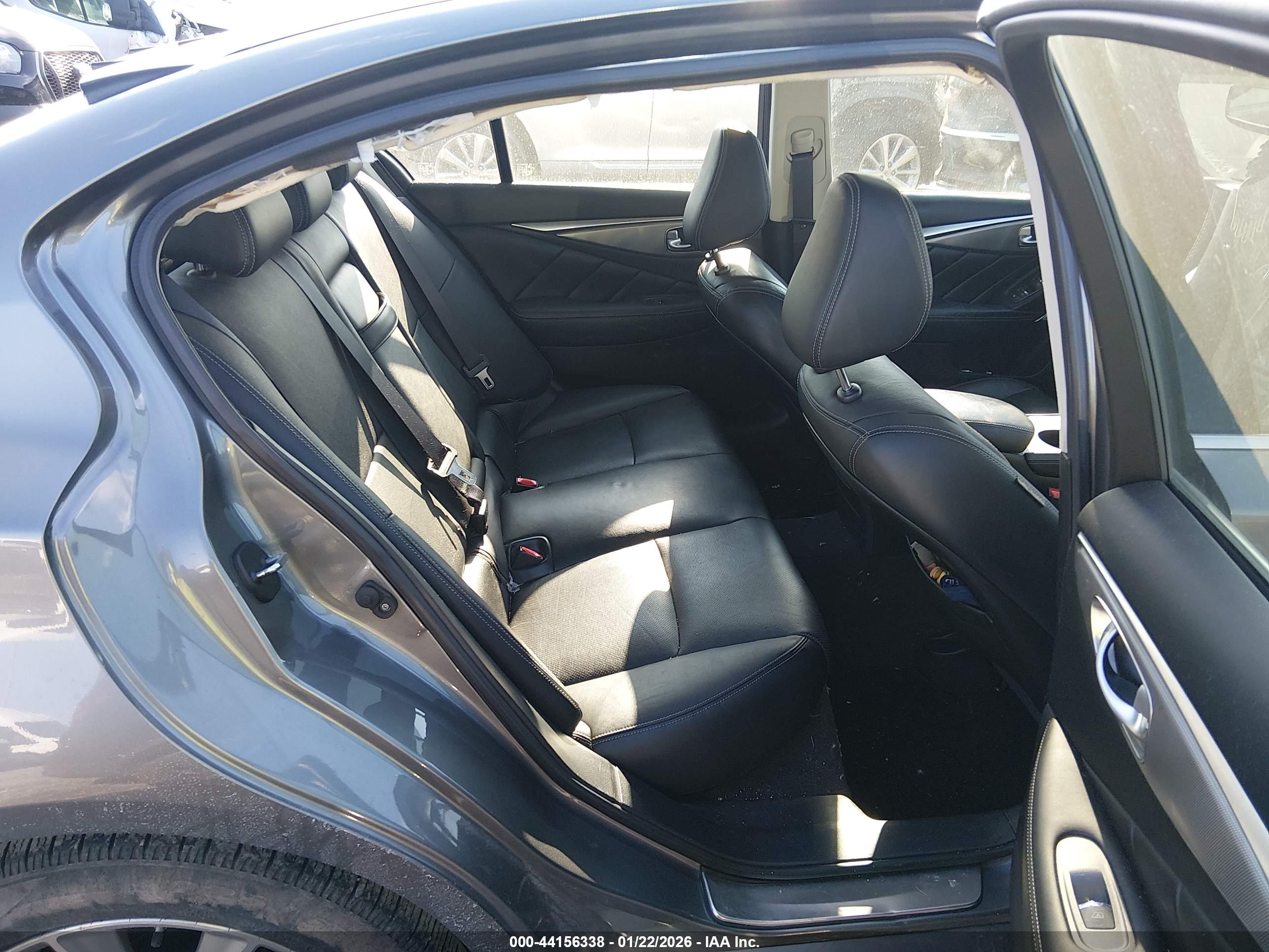 INFINITI Q50 image 8