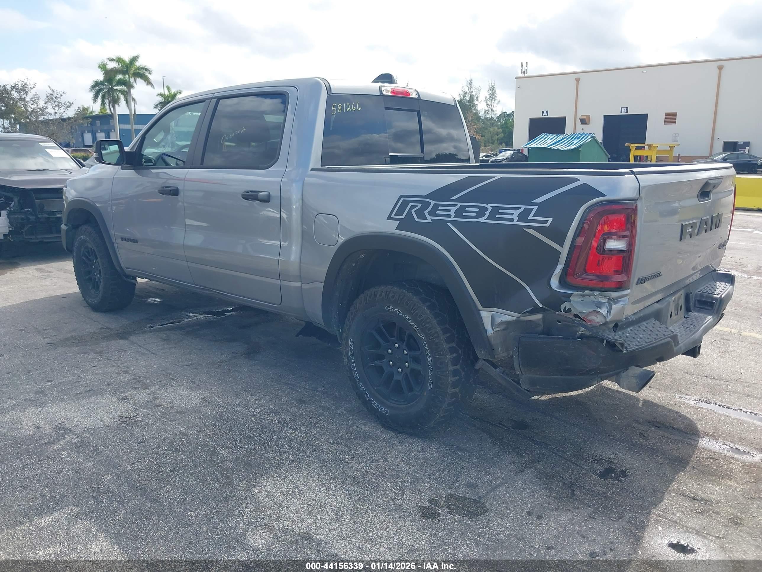 RAM 1500 image 3