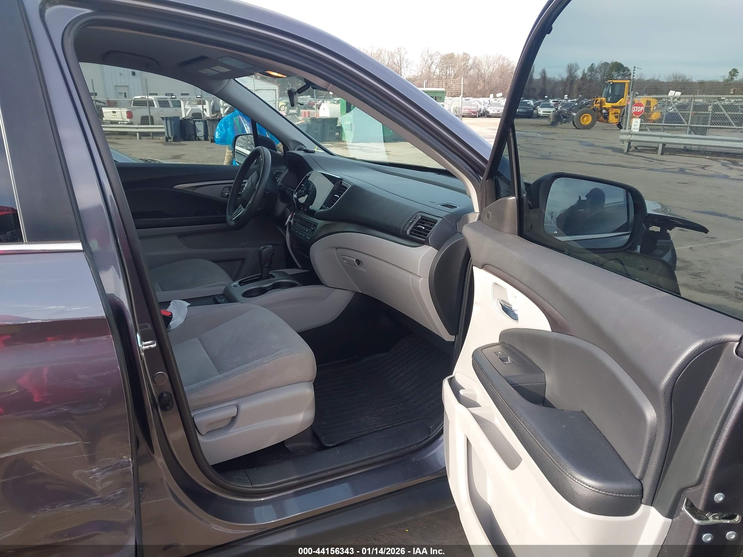 HONDA PILOT image 5