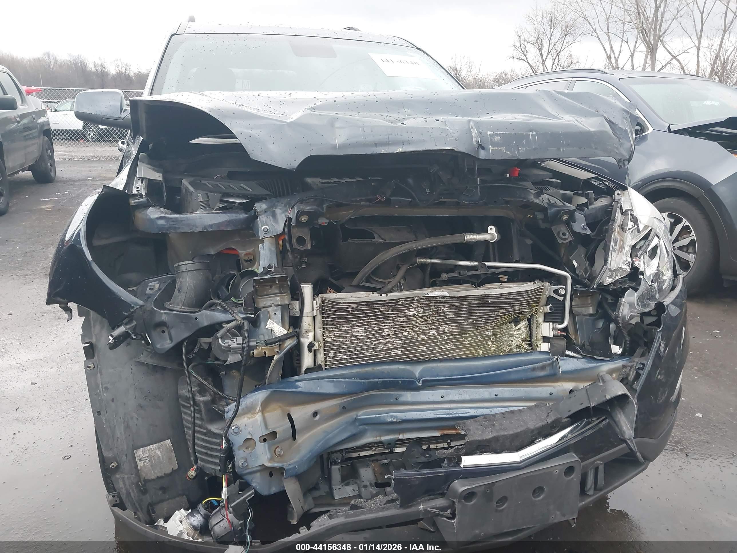 CHEVROLET EQUINOX image 6