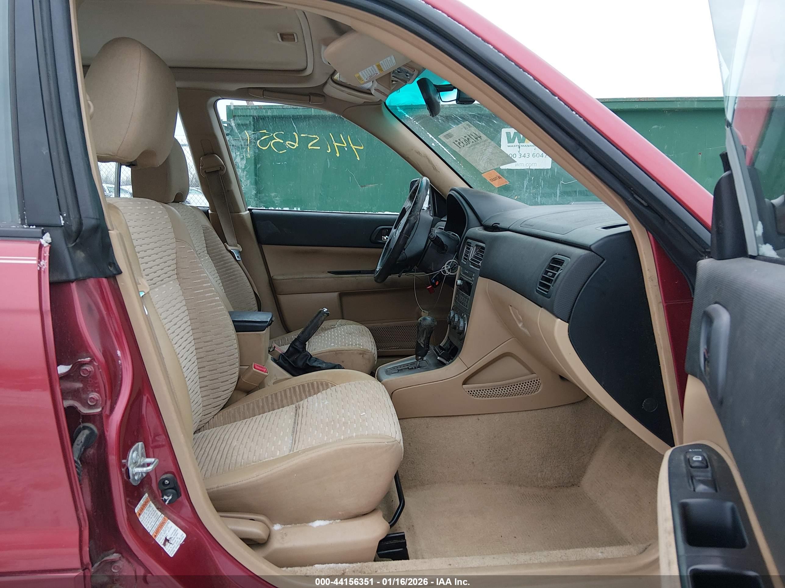 SUBARU FORESTER image 5