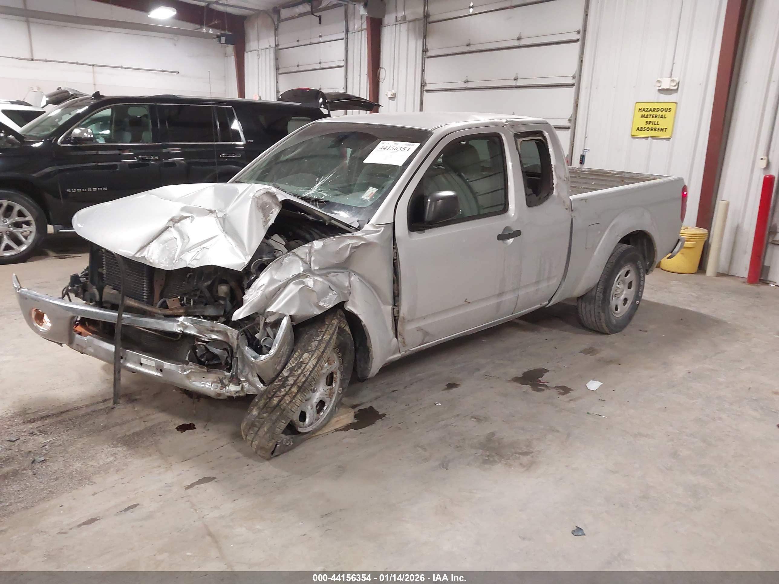 NISSAN FRONTIER image 2