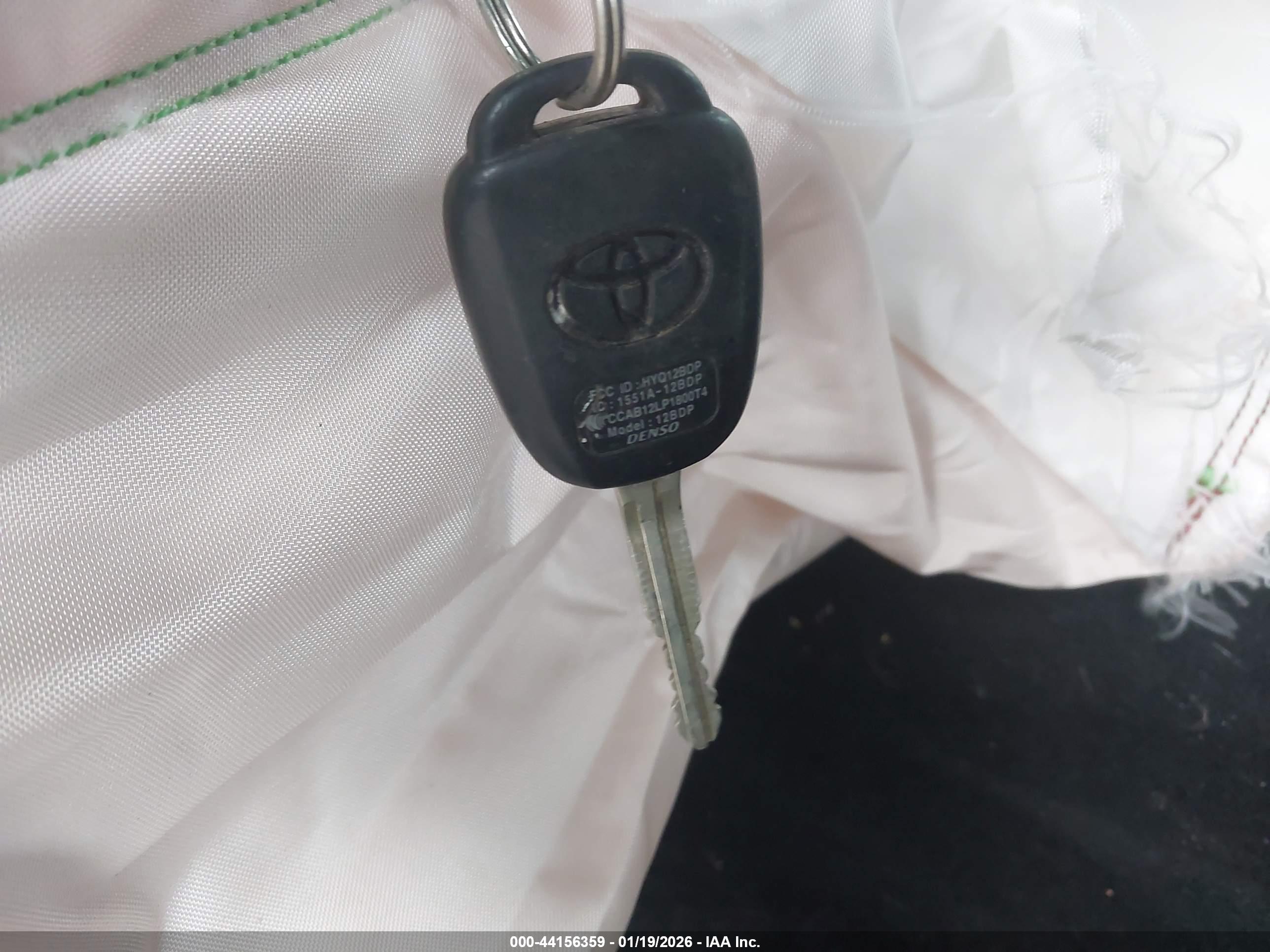 TOYOTA TACOMA image 11