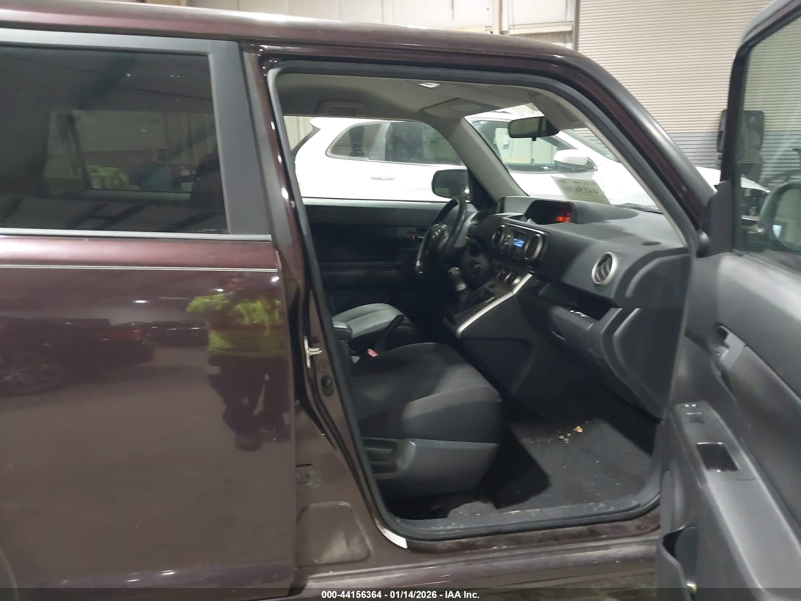 SCION XB image 5