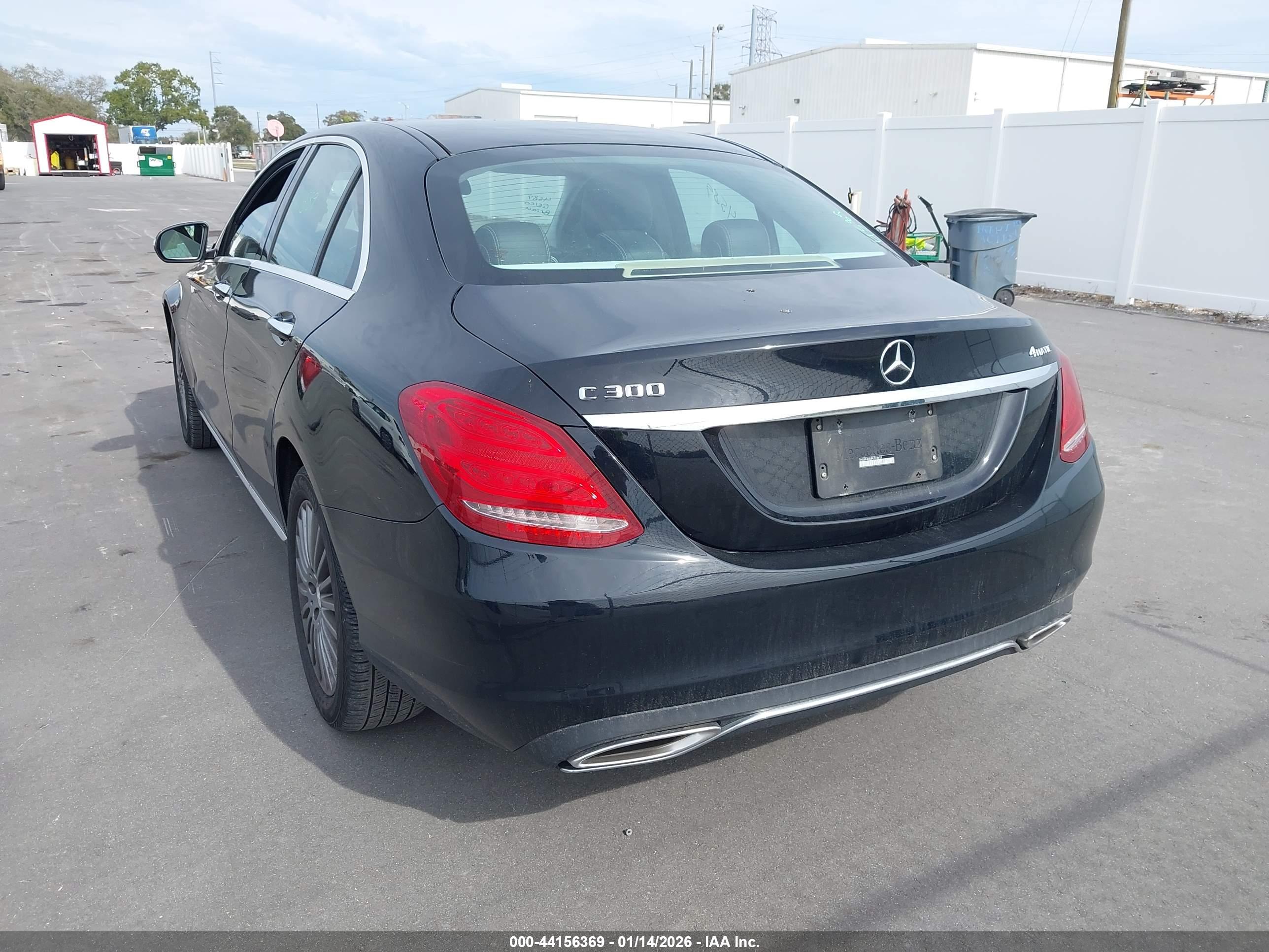 MERCEDES-BENZ C image 3