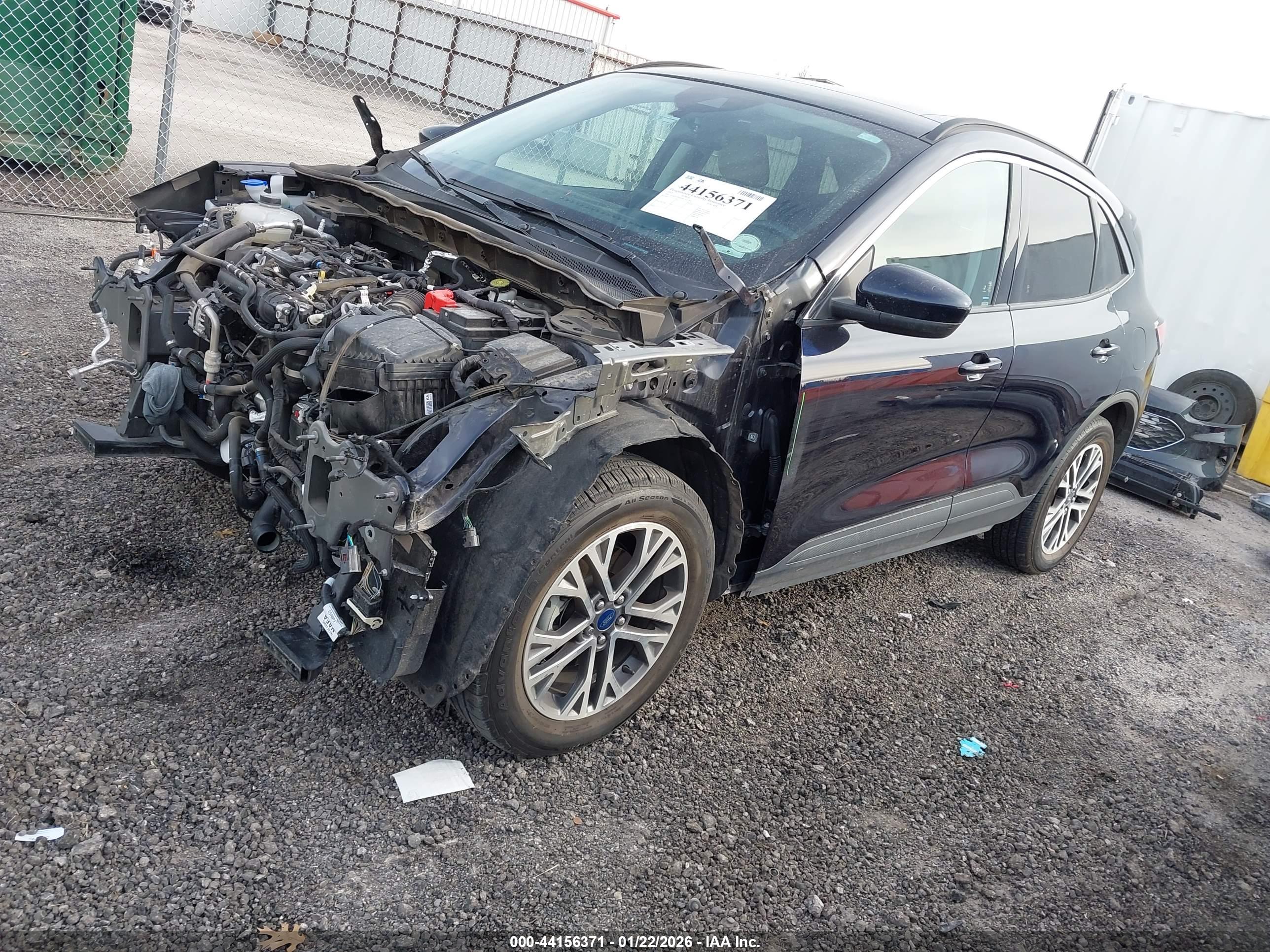 FORD ESCAPE image 2