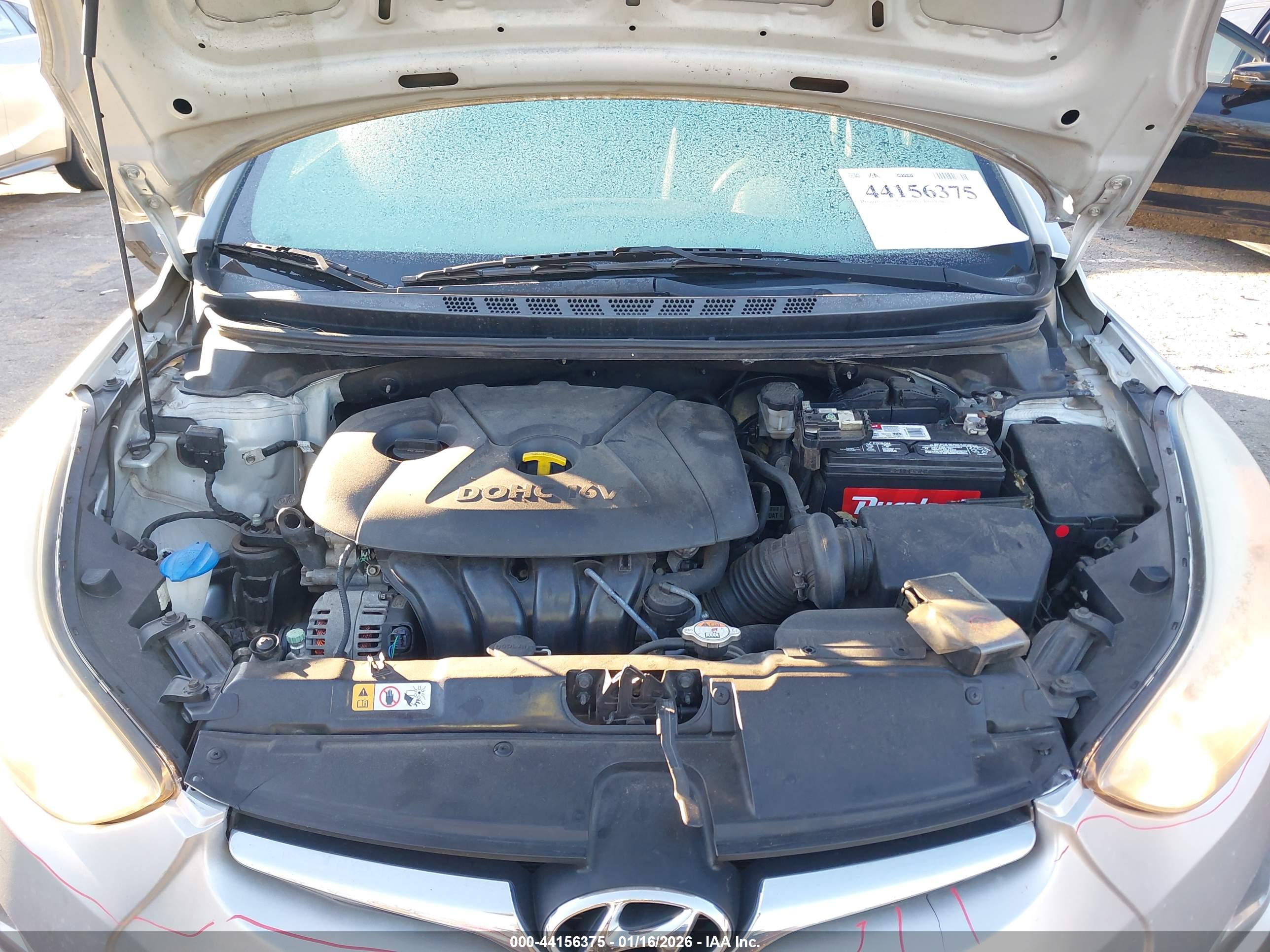 HYUNDAI ELANTRA image 10
